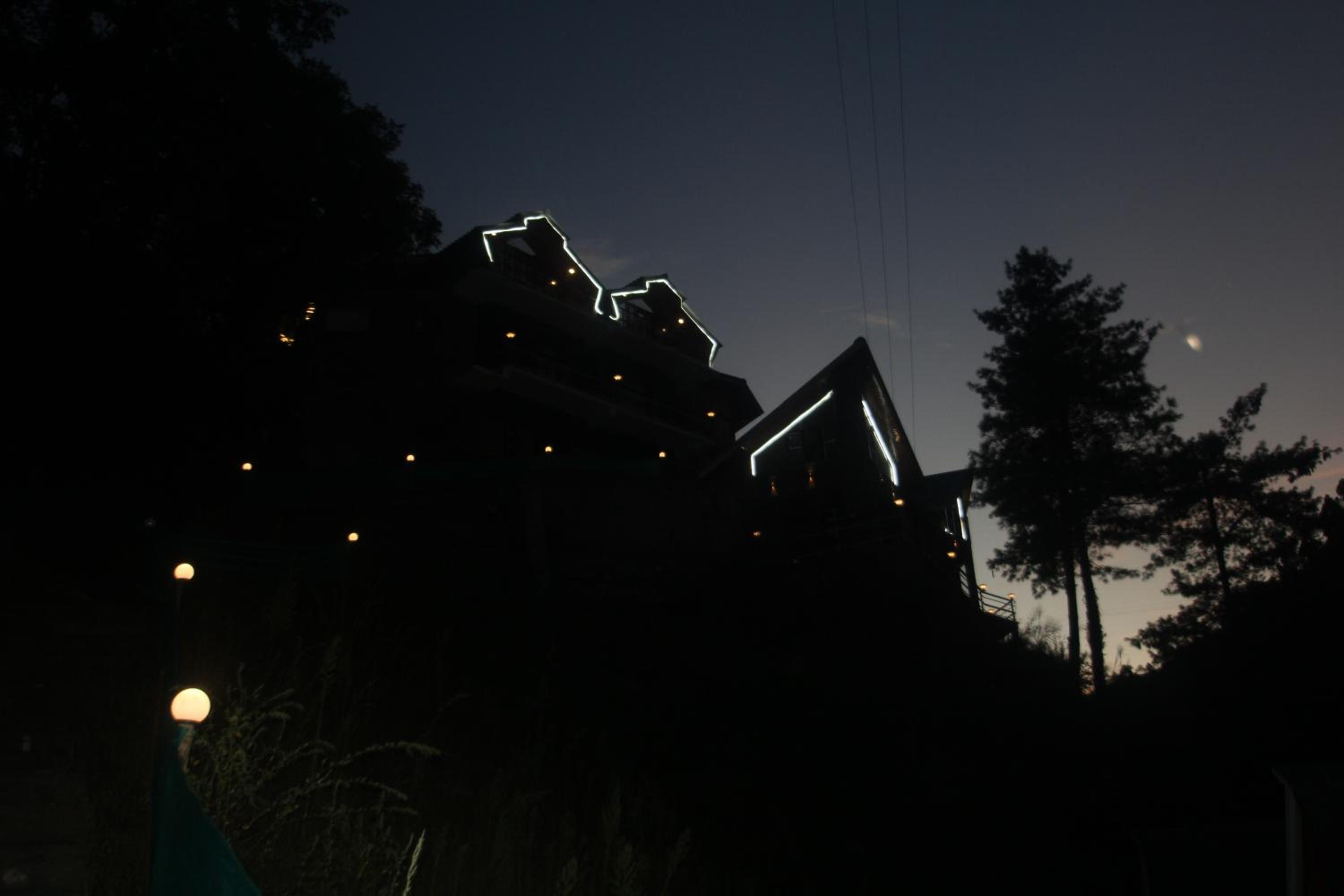 Photo 47