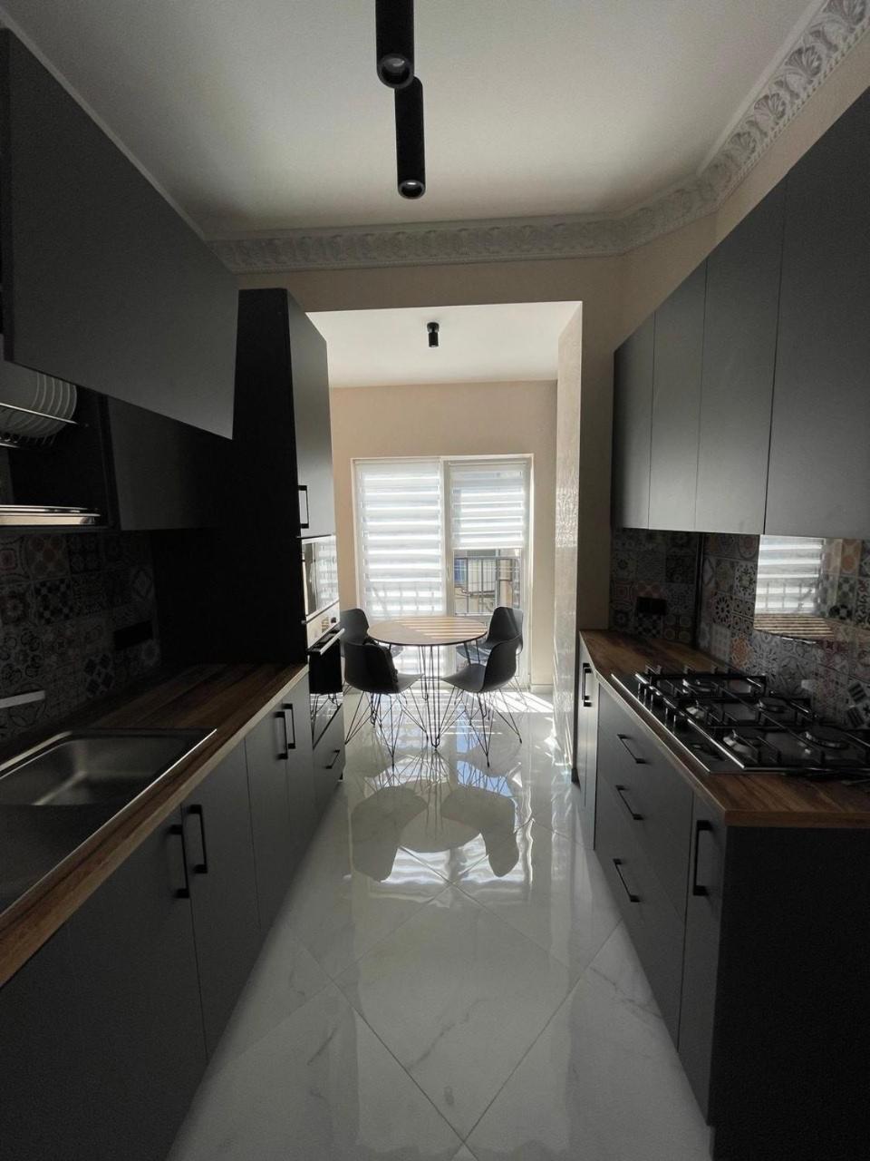 Apartment 24 Pekarska street view 4