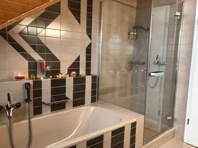 Ruhige Zimmer im Grünen und Studio im Naherholungsgebiet