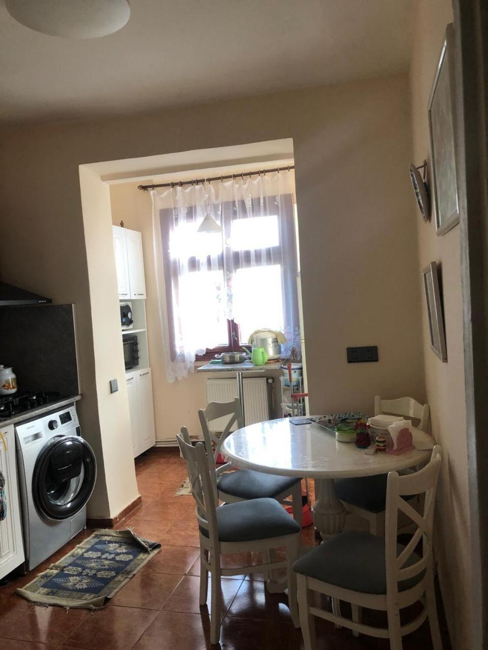 Apartment in center for 4 person