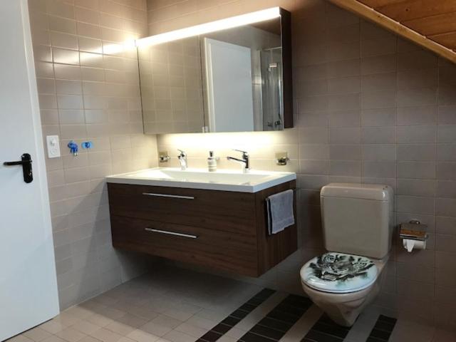 Ruhige Zimmer im Grünen und Studio im Naherholungsgebiet