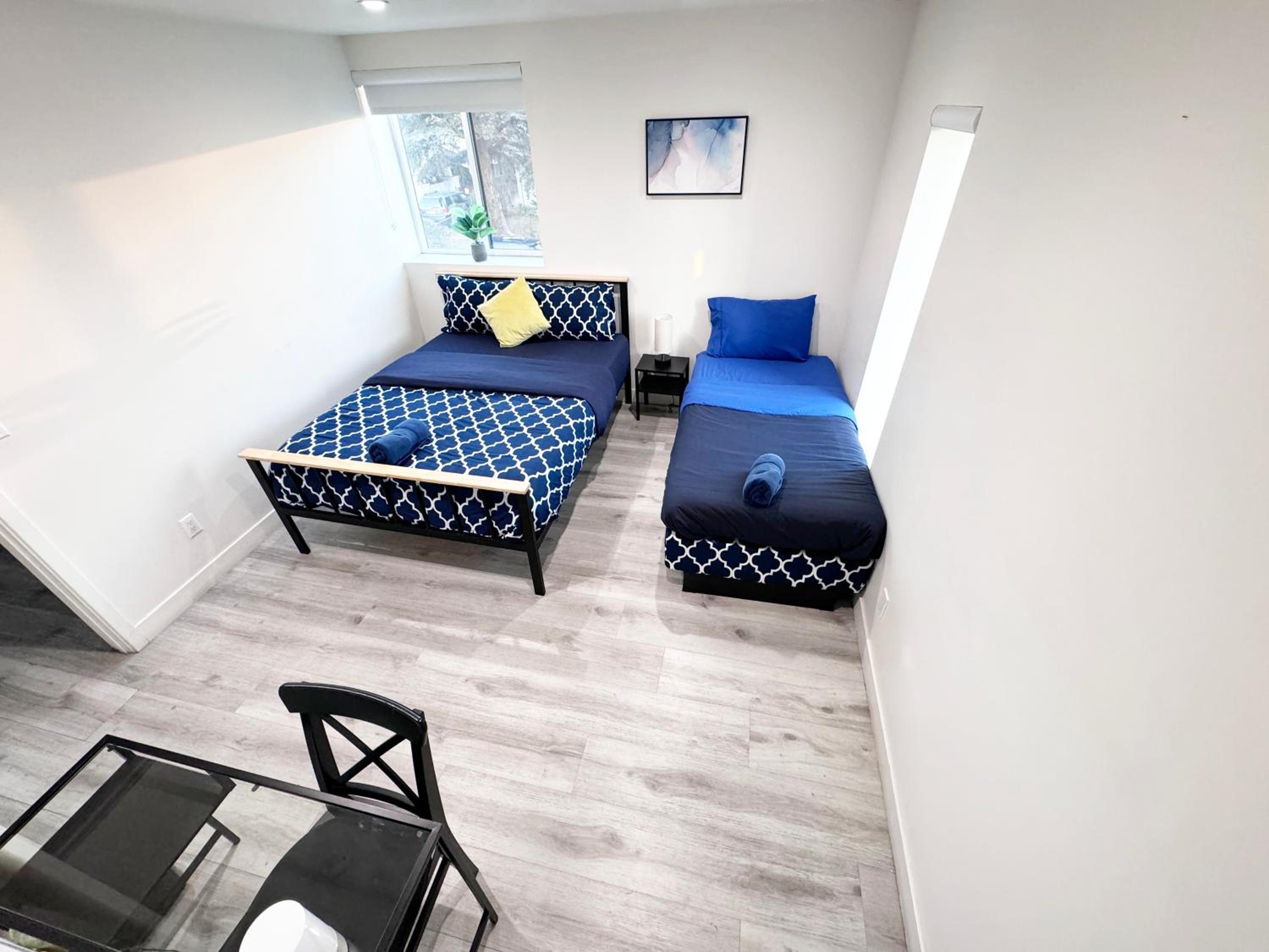 Stylish 3 BR/3BR family house