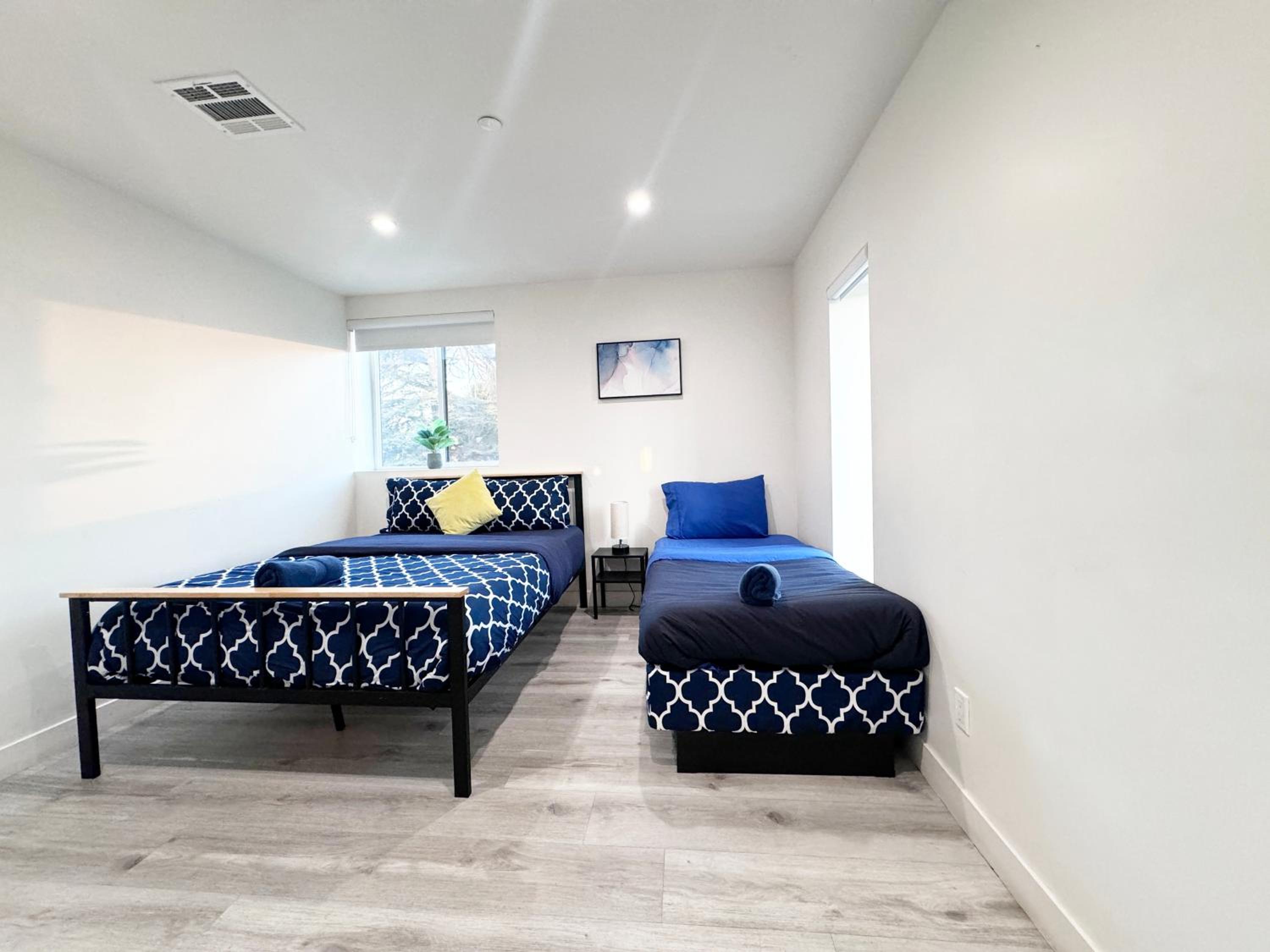 Stylish 3 BR/3BR family house