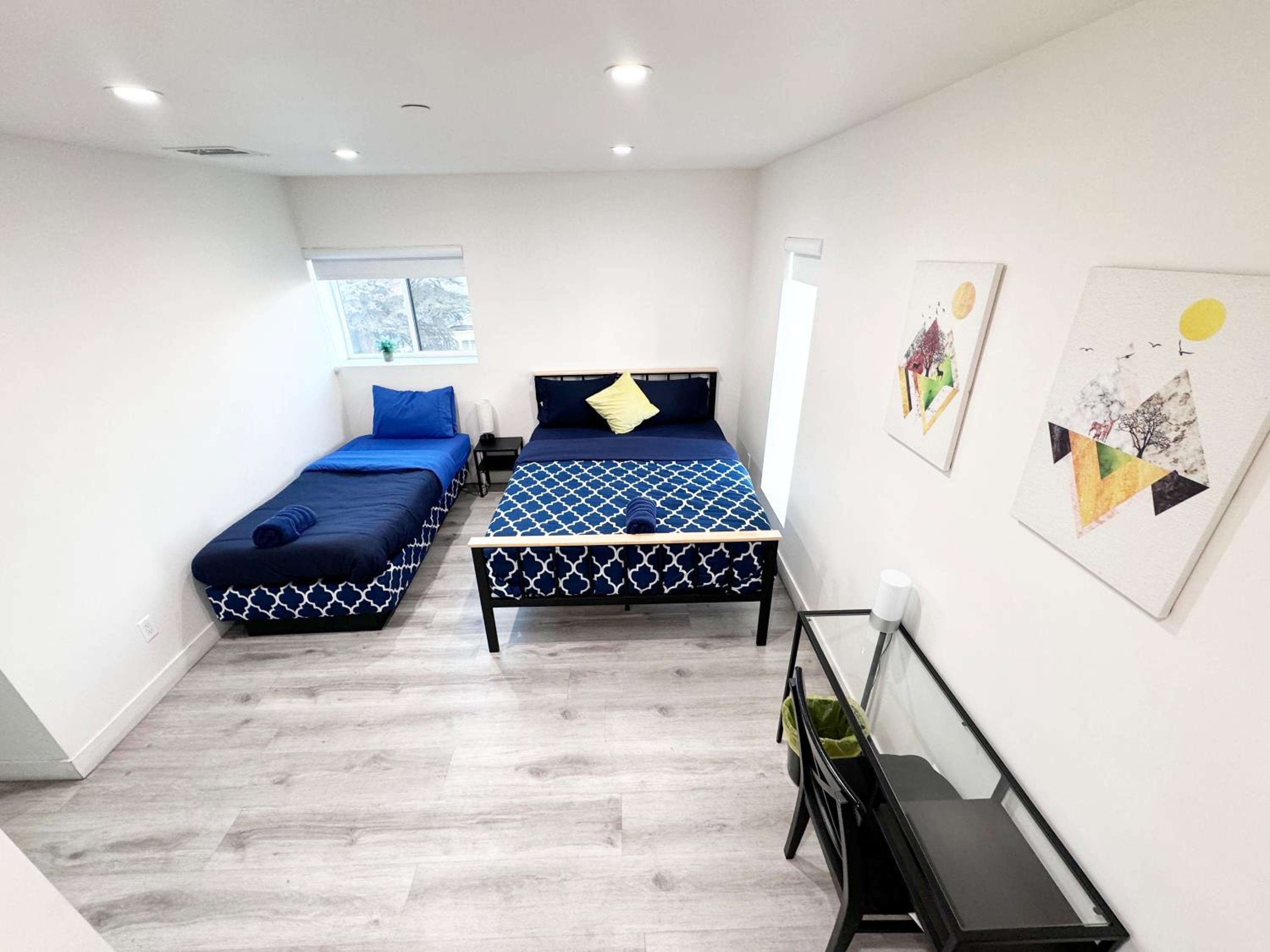 Stylish 3 BR/3BR family house