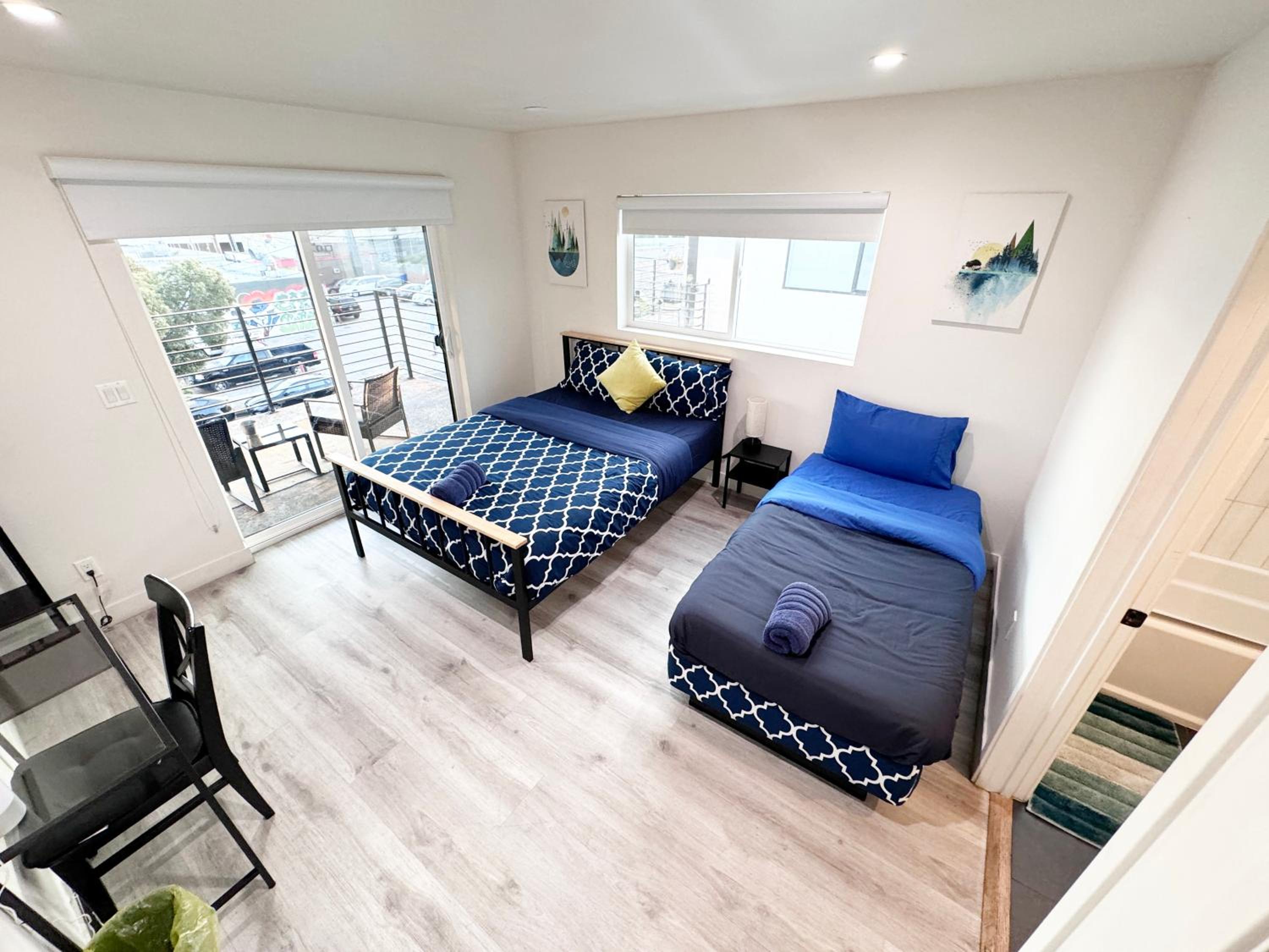 Stylish 3 BR/3BR family house - Image 5