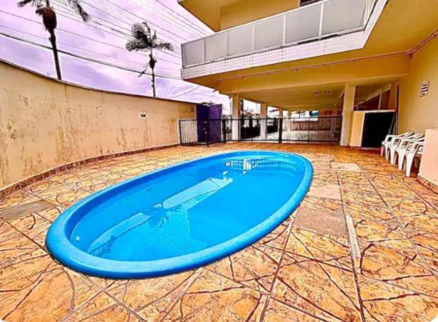 Pé Na Areia Toninhas 25metros da praia