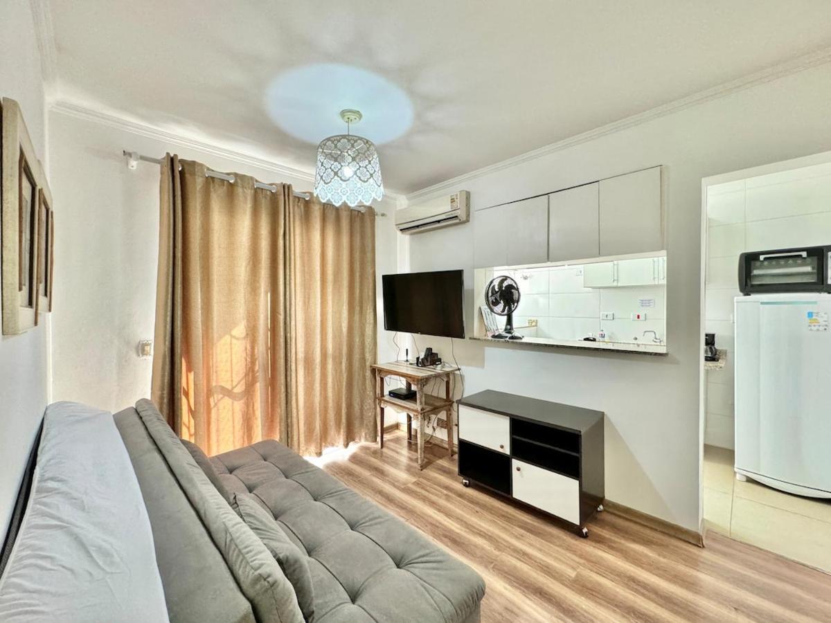 FLAT Completo perto Av Paulista, 1 Vaga