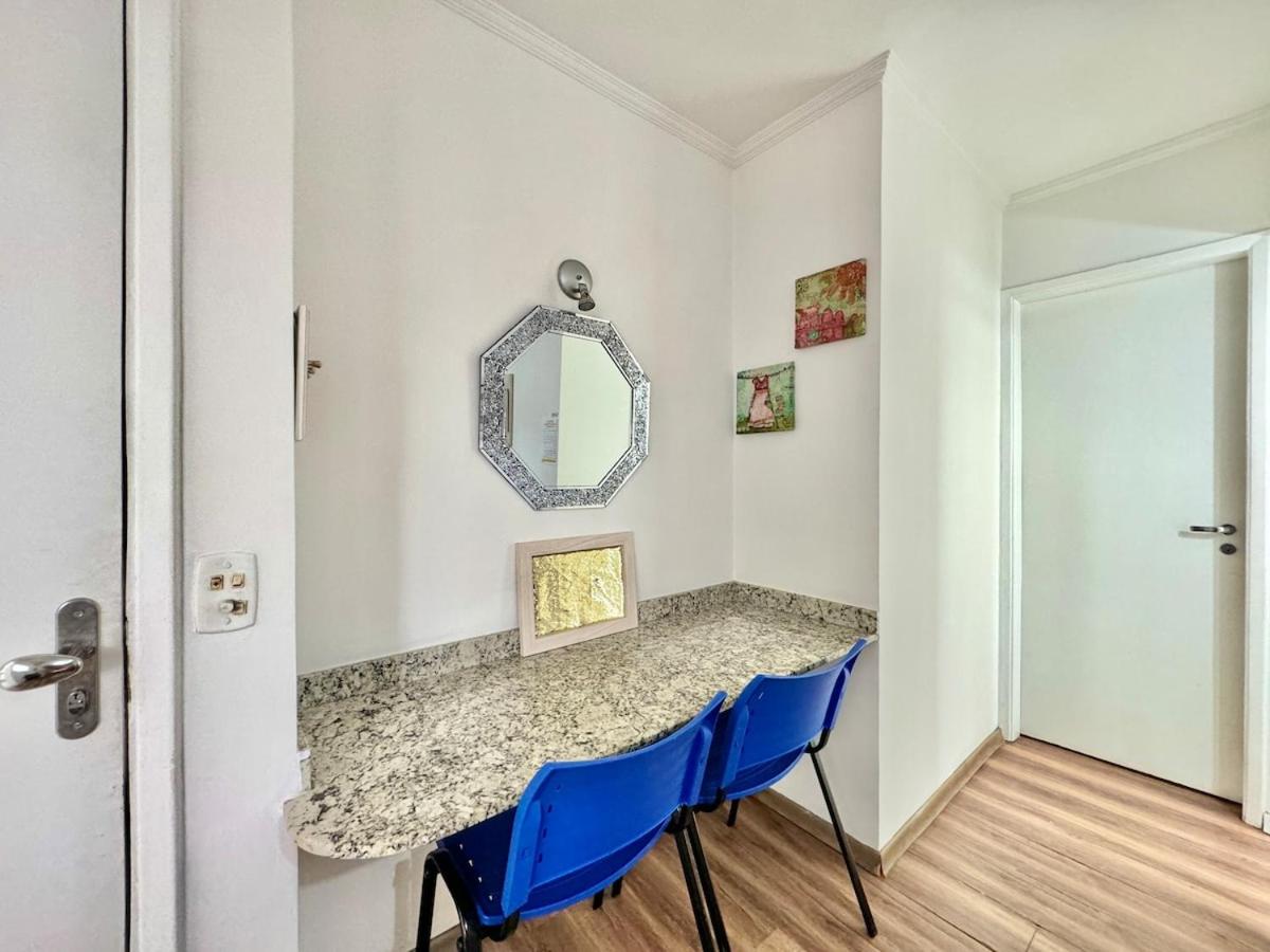 FLAT Completo perto Av Paulista, 1 Vaga