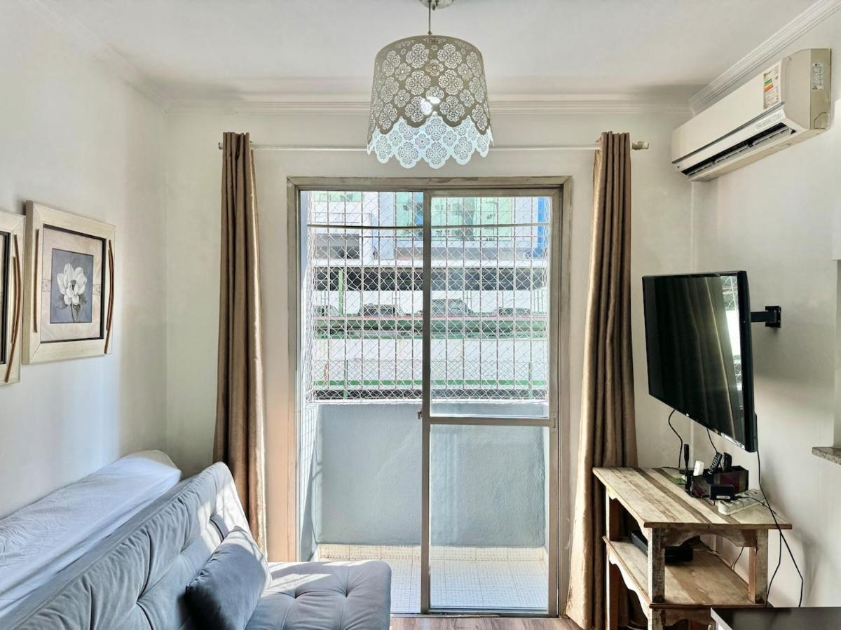 FLAT Completo perto Av Paulista, 1 Vaga