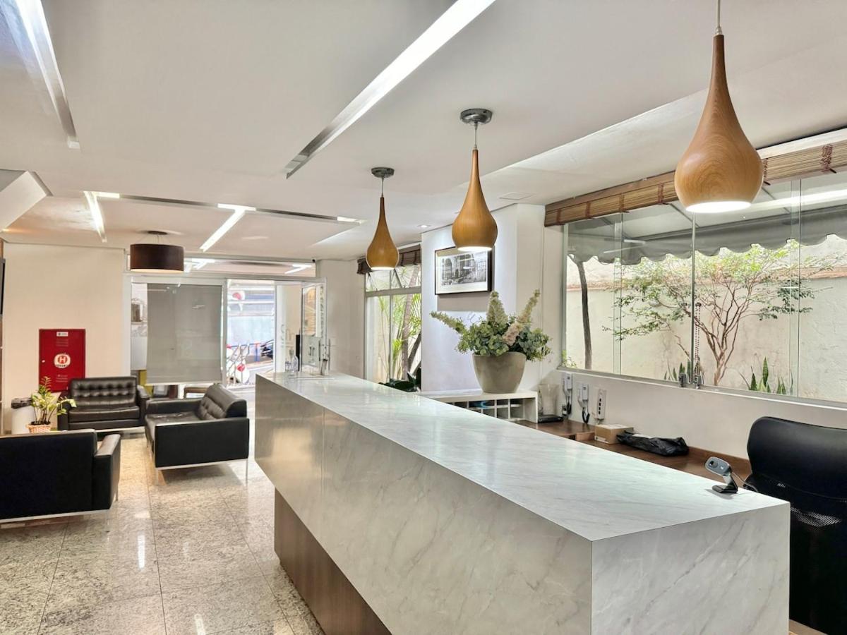 FLAT Completo perto Av Paulista, 1 Vaga
