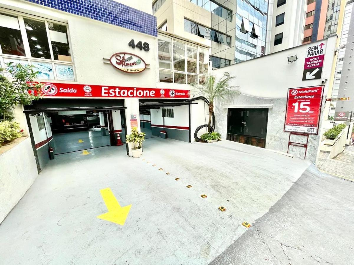 FLAT Completo perto Av Paulista, 1 Vaga
