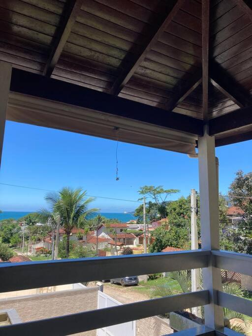 Casa em condomínio vista para o MAR