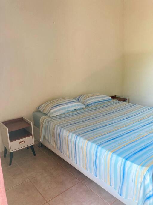 Casa em condomínio vista para o MAR
