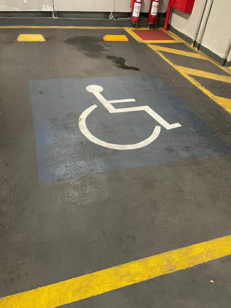FLAT Completo perto Av Paulista, 1 Vaga