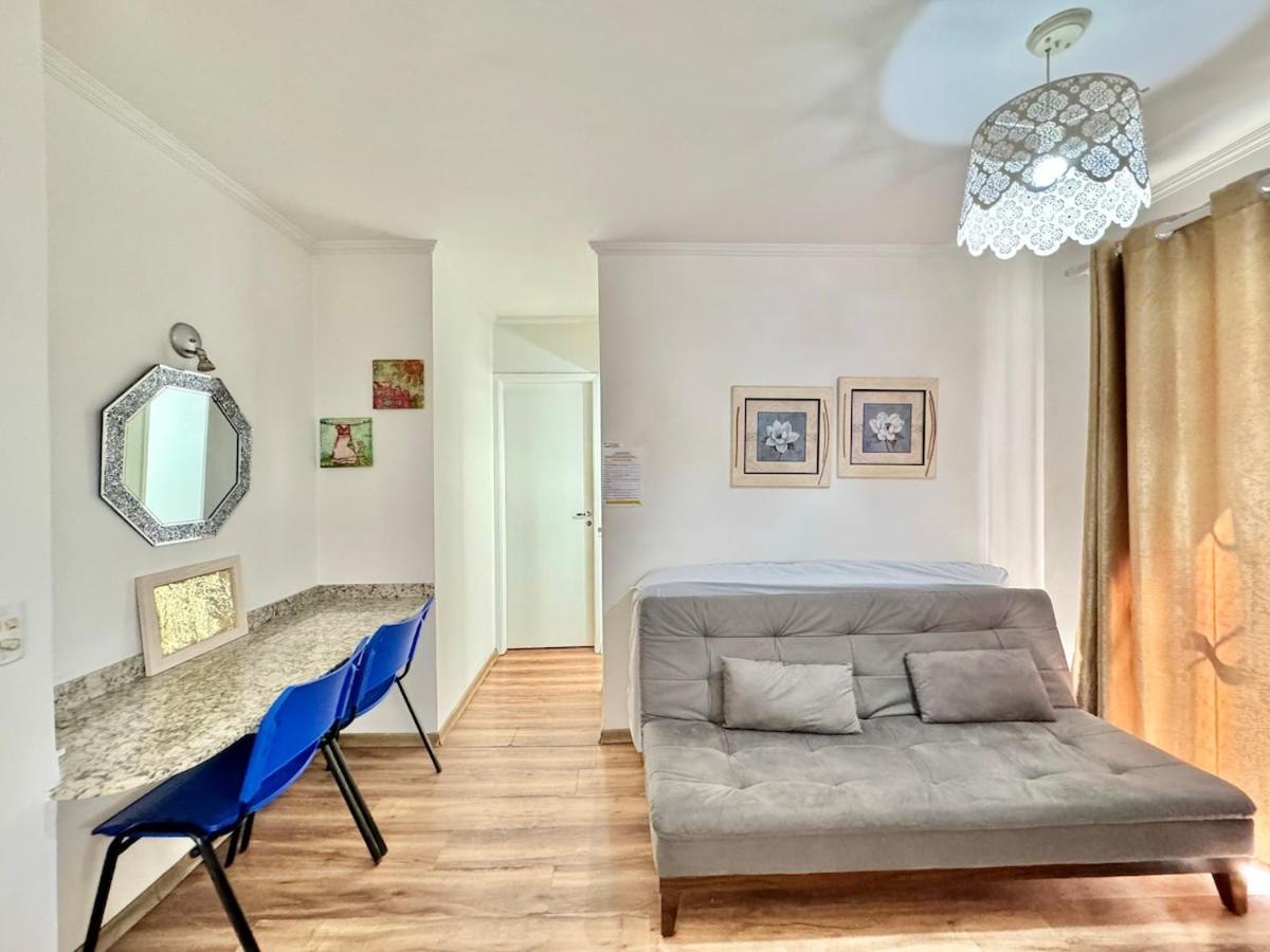 FLAT Completo perto Av Paulista, 1 Vaga