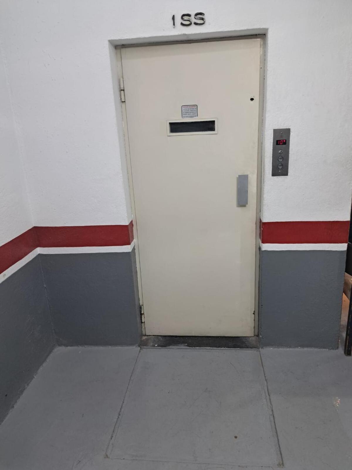 FLAT Completo perto Av Paulista, 1 Vaga