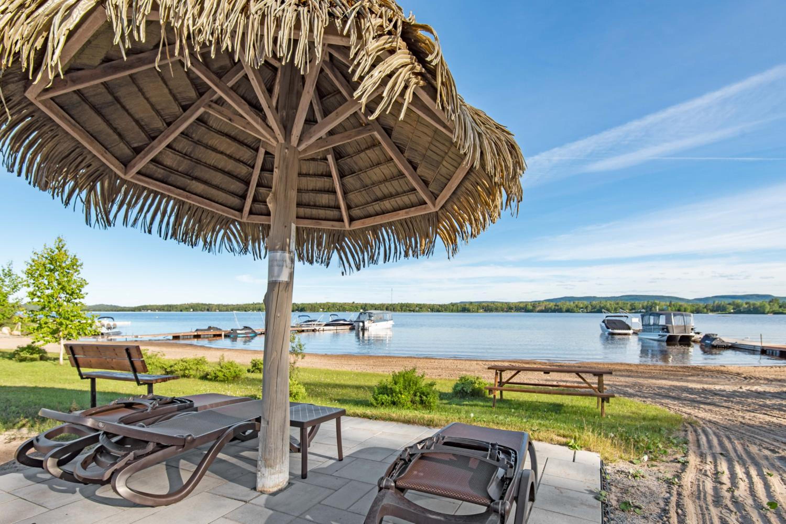 Les Chalets Baie Cascouia