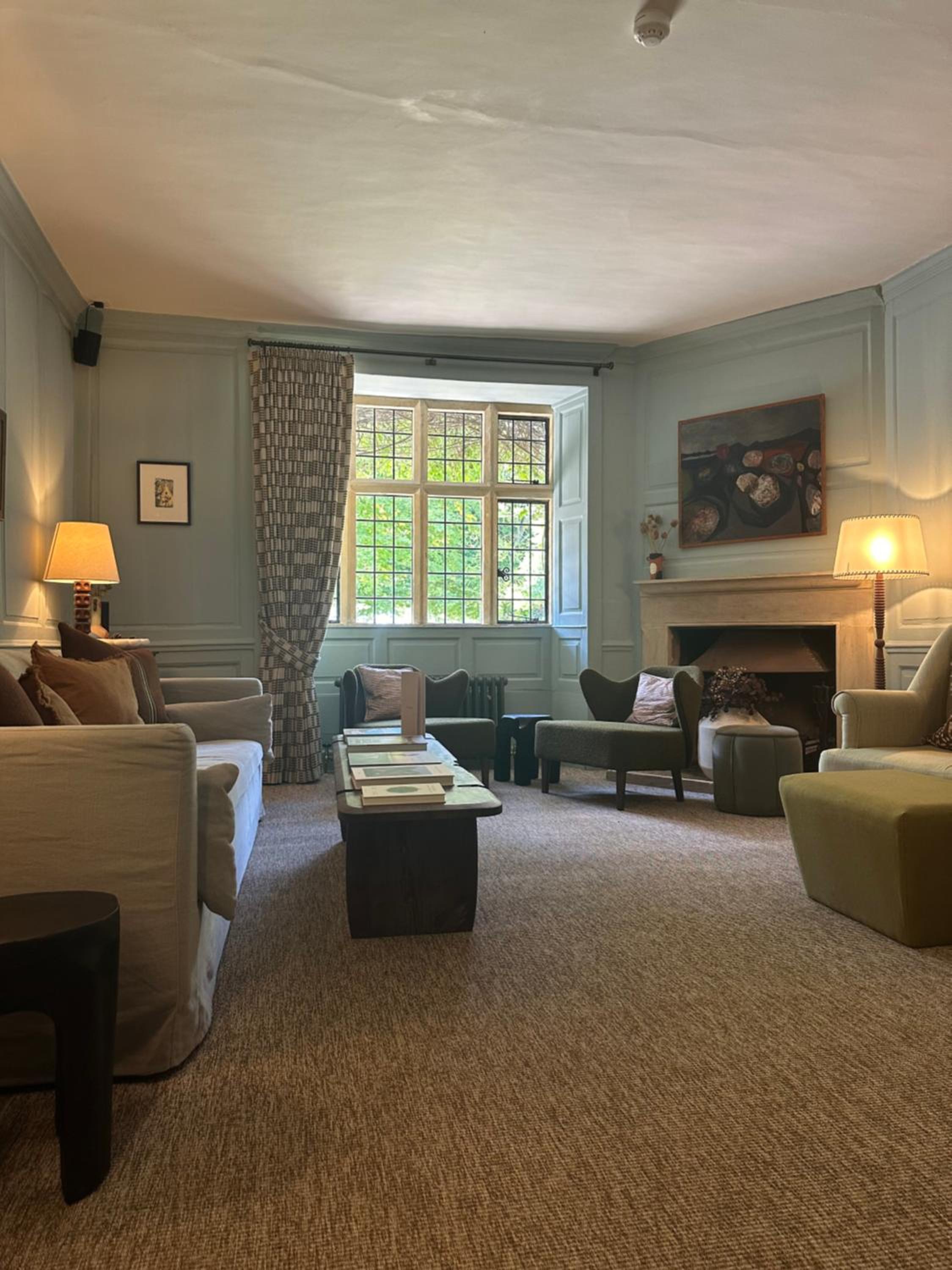 Hyll Hotel