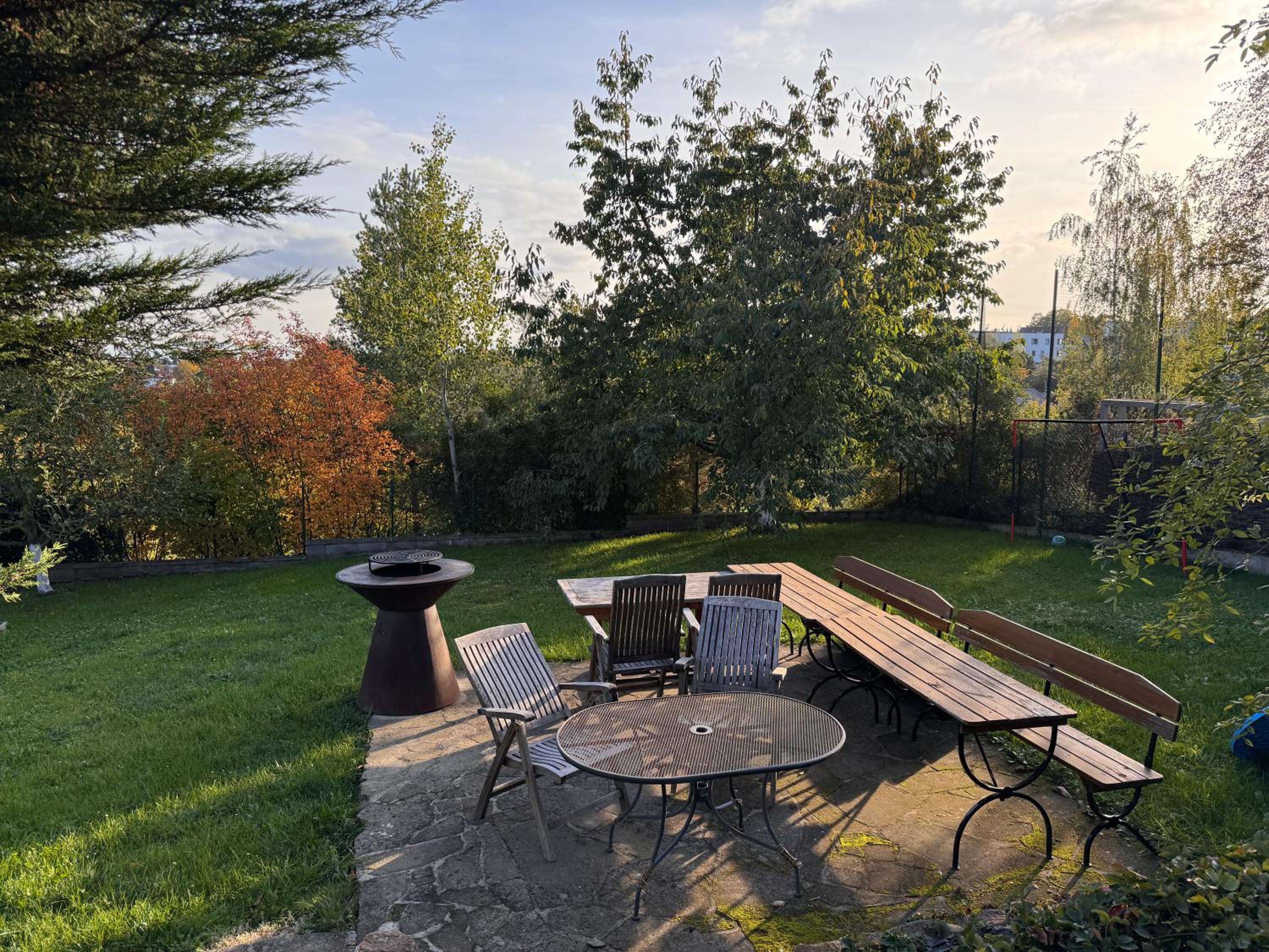 DiamondVilla, 4 bedroom Apartment, garden & spa