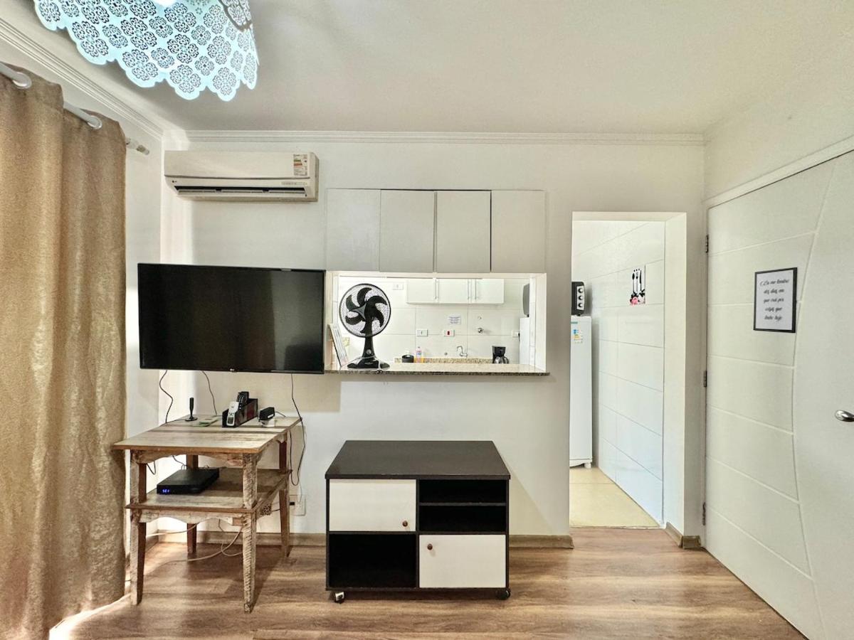FLAT Completo perto Av Paulista, 1 Vaga