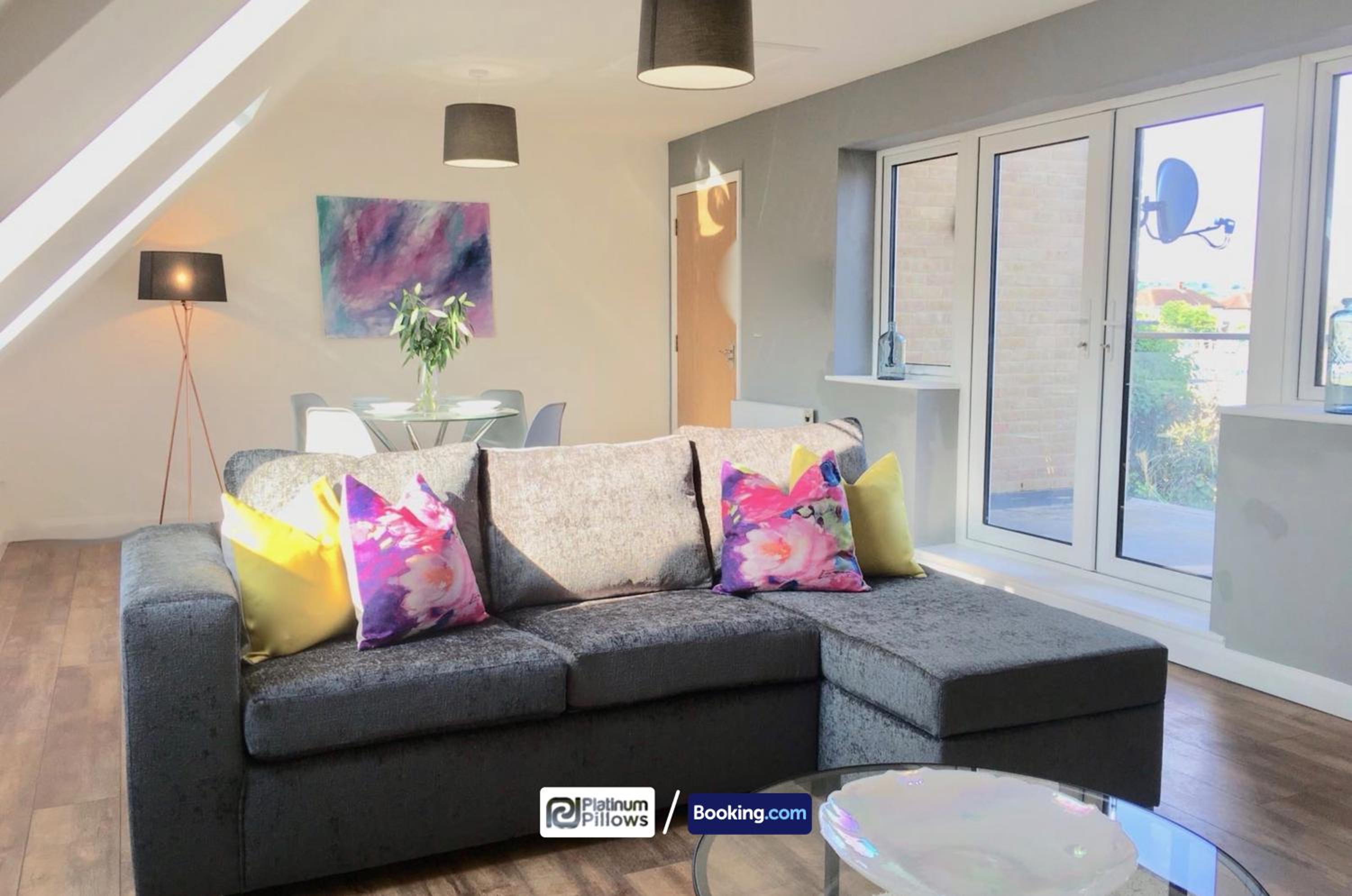 Oxford Vacations - 1 2 Bedroom Rana Court Apartment Close to Hospitals Business Science Parks By Platinum Pillows Short Lets Serviced Accommodation Oxford - Property Image 193