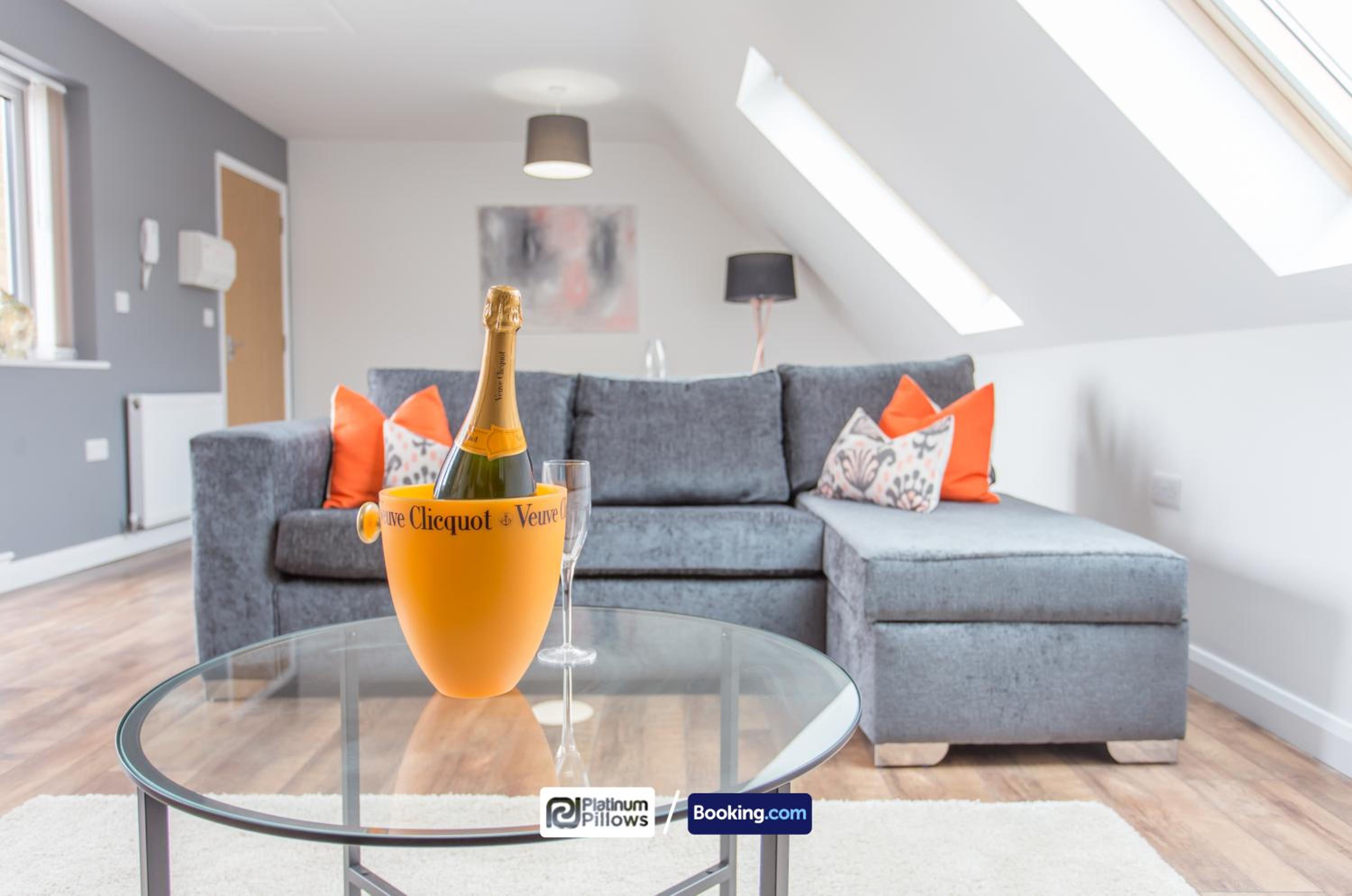Oxford Vacations - 1 2 Bedroom Rana Court Apartment Close to Hospitals Business Science Parks By Platinum Pillows Short Lets Serviced Accommodation Oxford - Property Image 195