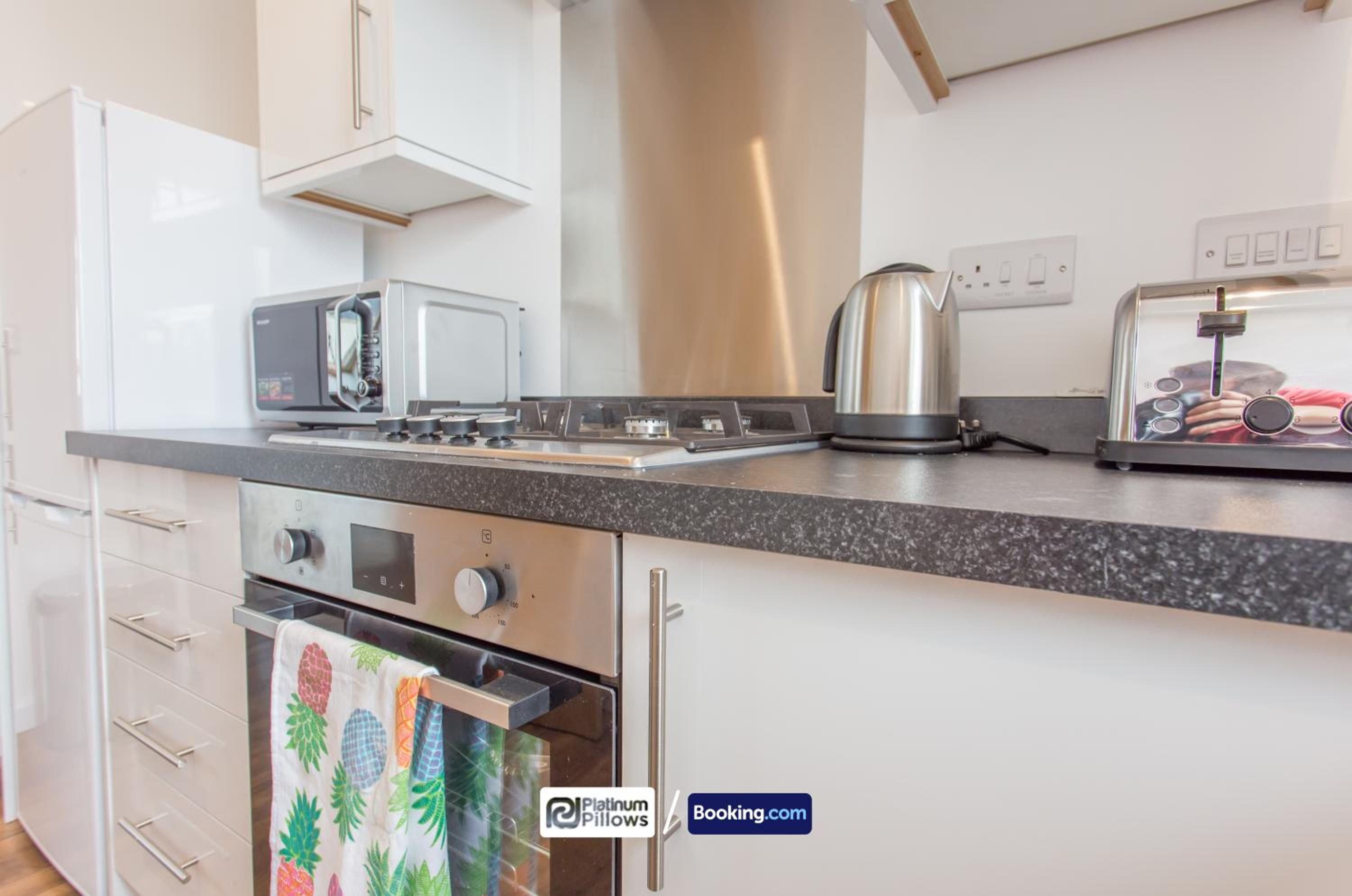 Oxford Vacations - 1 2 Bedroom Rana Court Apartment Close to Hospitals Business Science Parks By Platinum Pillows Short Lets Serviced Accommodation Oxford - Property Image 196