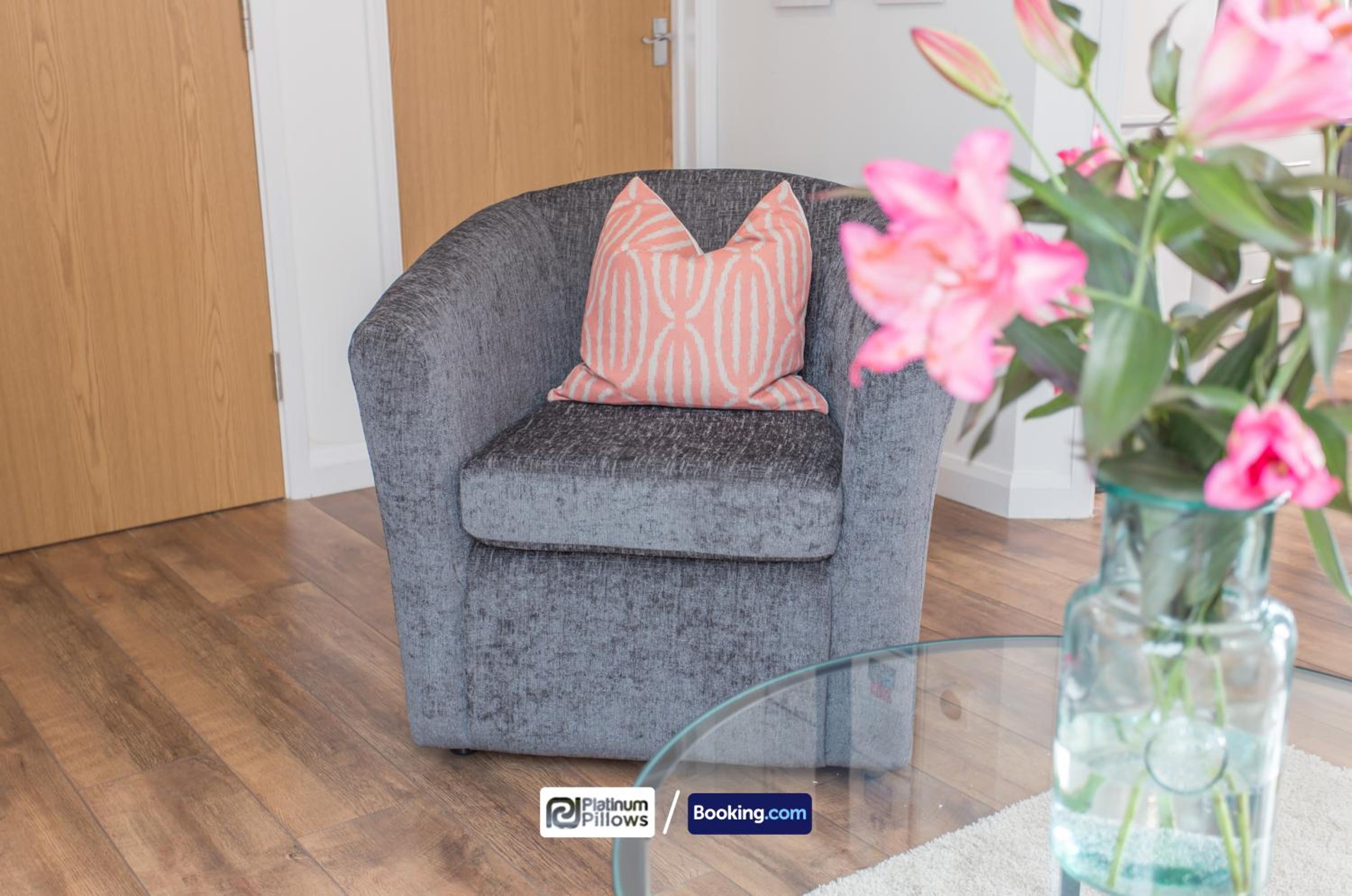 Oxford Vacations - 1 2 Bedroom Rana Court Apartment Close to Hospitals Business Science Parks By Platinum Pillows Short Lets Serviced Accommodation Oxford - Property Image 72