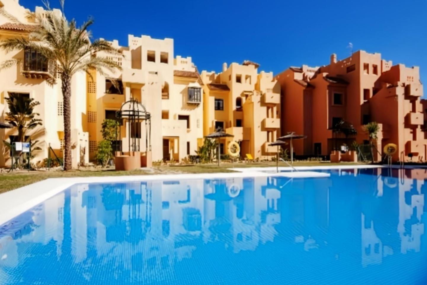 Beautiful Apartment Duquesa Village