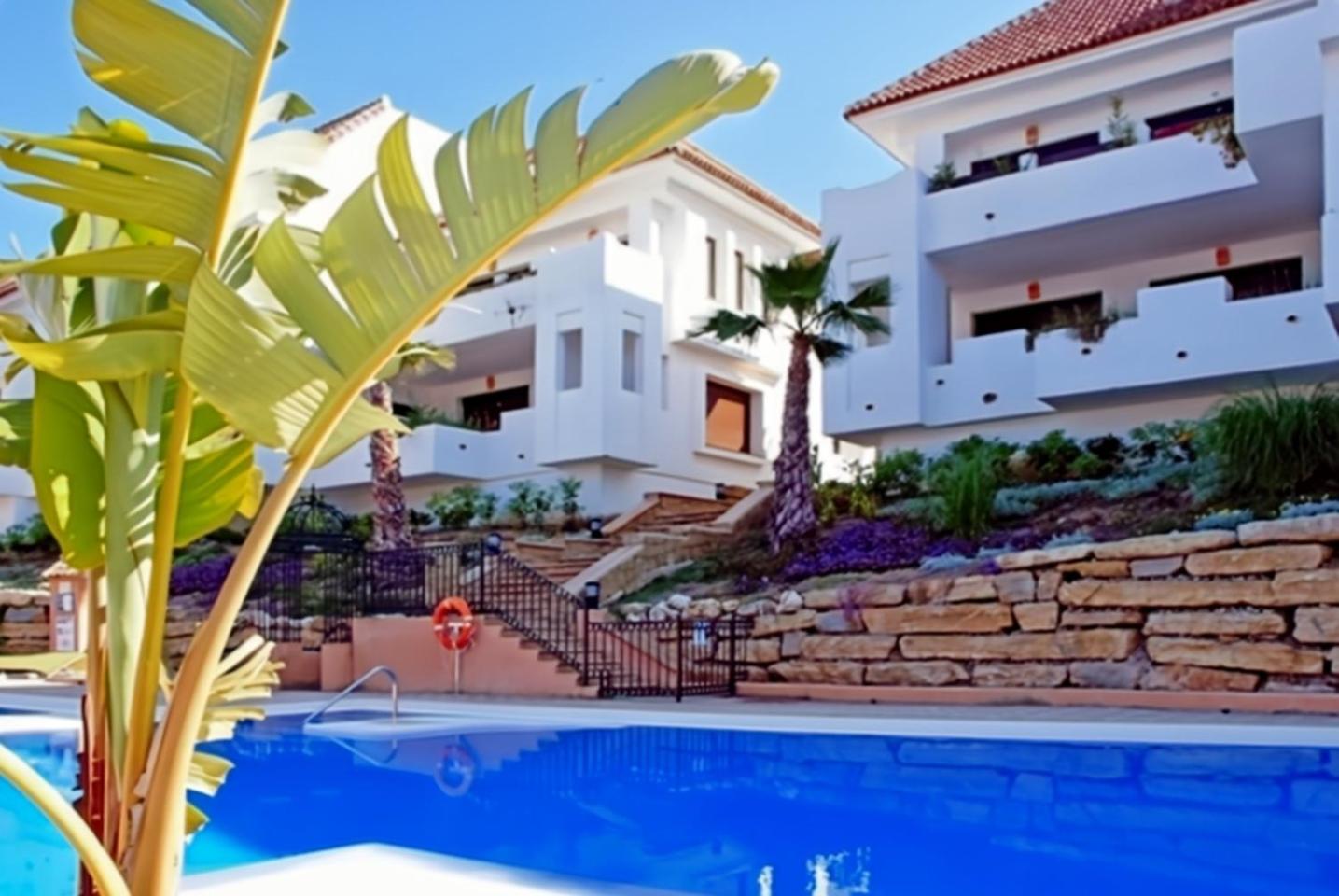 Beautiful Apartment Duquesa Village