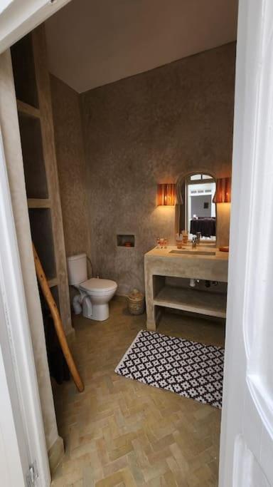 Dar Sultan Riad rénové coeur médina et proche plage