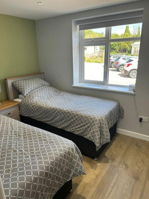Modern apartment near the beach free parking view 5