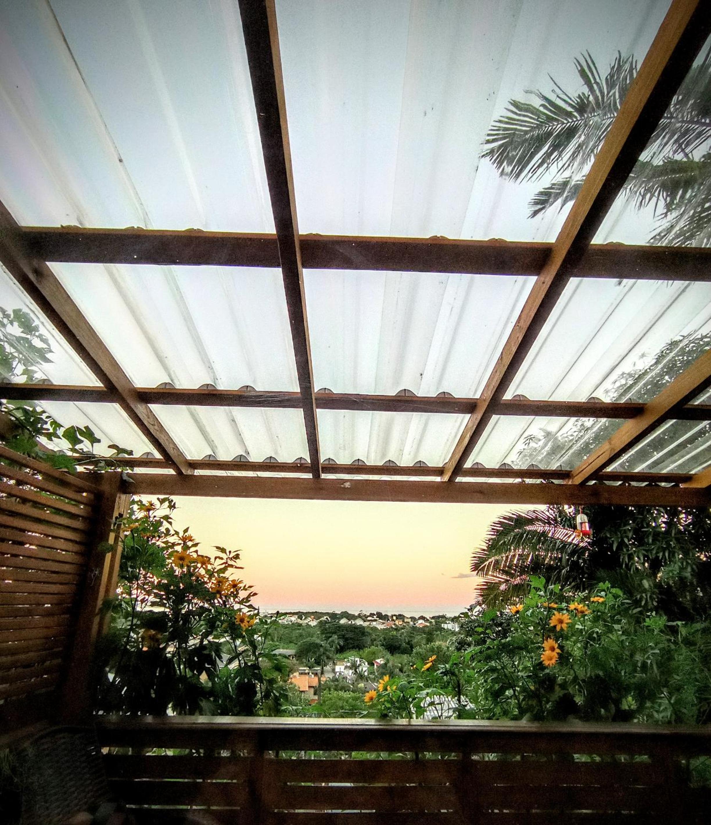 Chalé com banheira até 4 pessoas temporada vista mar floripa