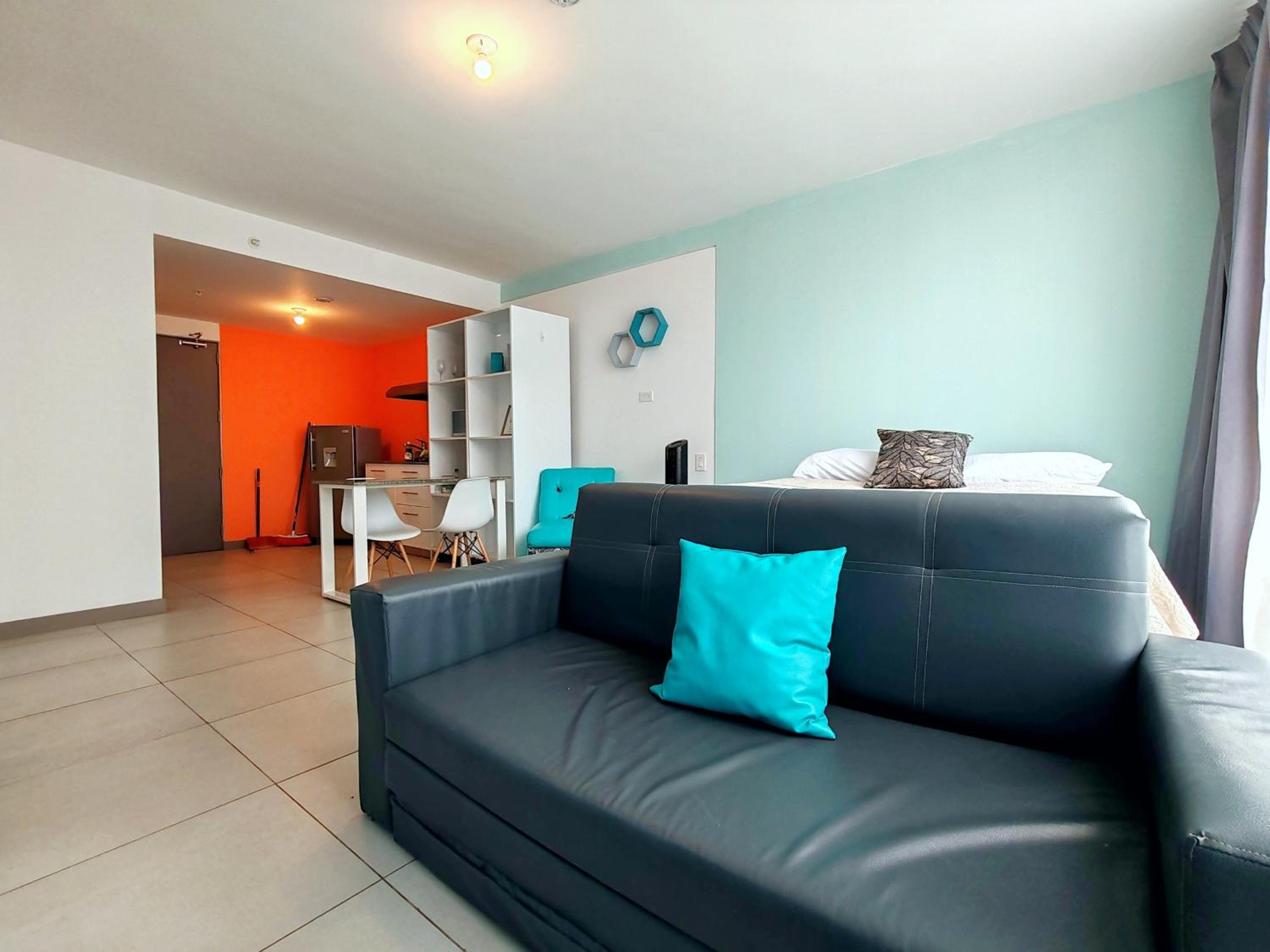 0201 iFreses Hermoso Apartamento Full Equipado SIN PARQUEO