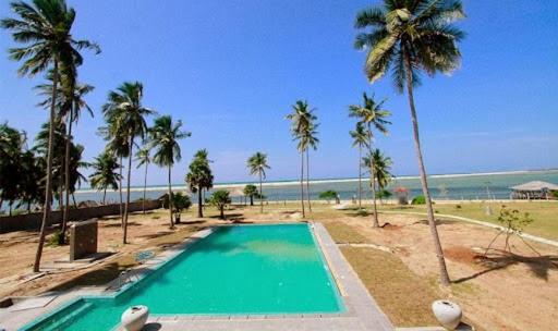 Dinuda Villas - Kalpitiya view 3
