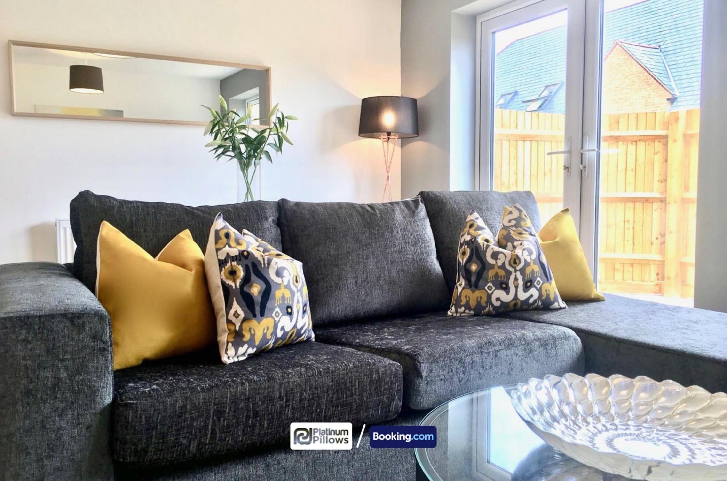 Oxford Vacations - 1 2 Bedroom Rana Court Apartment Close to Hospitals Business Science Parks By Platinum Pillows Short Lets Serviced Accommodation Oxford - Property Image 101