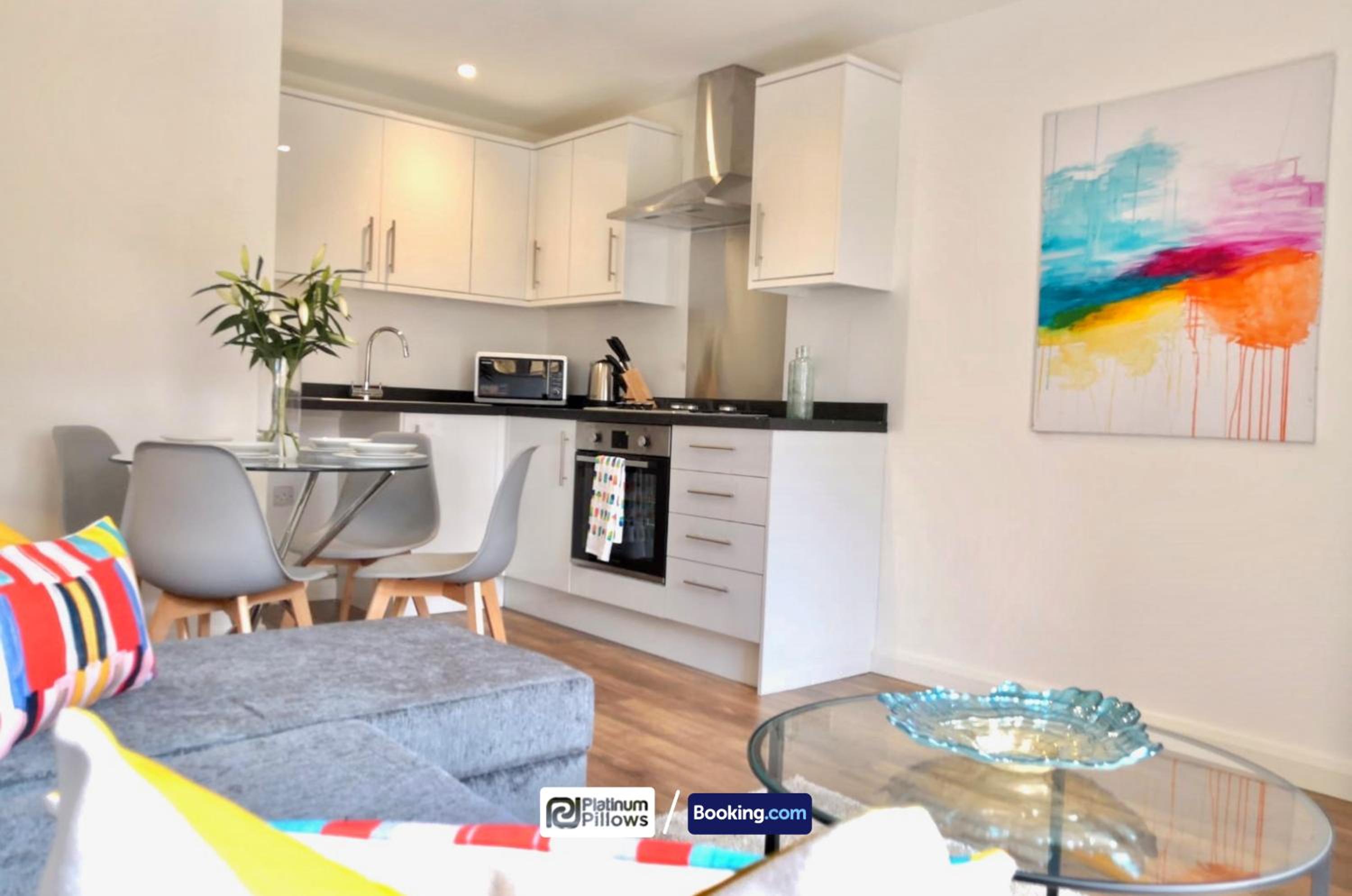 Oxford Vacations - 1 2 Bedroom Rana Court Apartment Close to Hospitals Business Science Parks By Platinum Pillows Short Lets Serviced Accommodation Oxford - Property Image 231