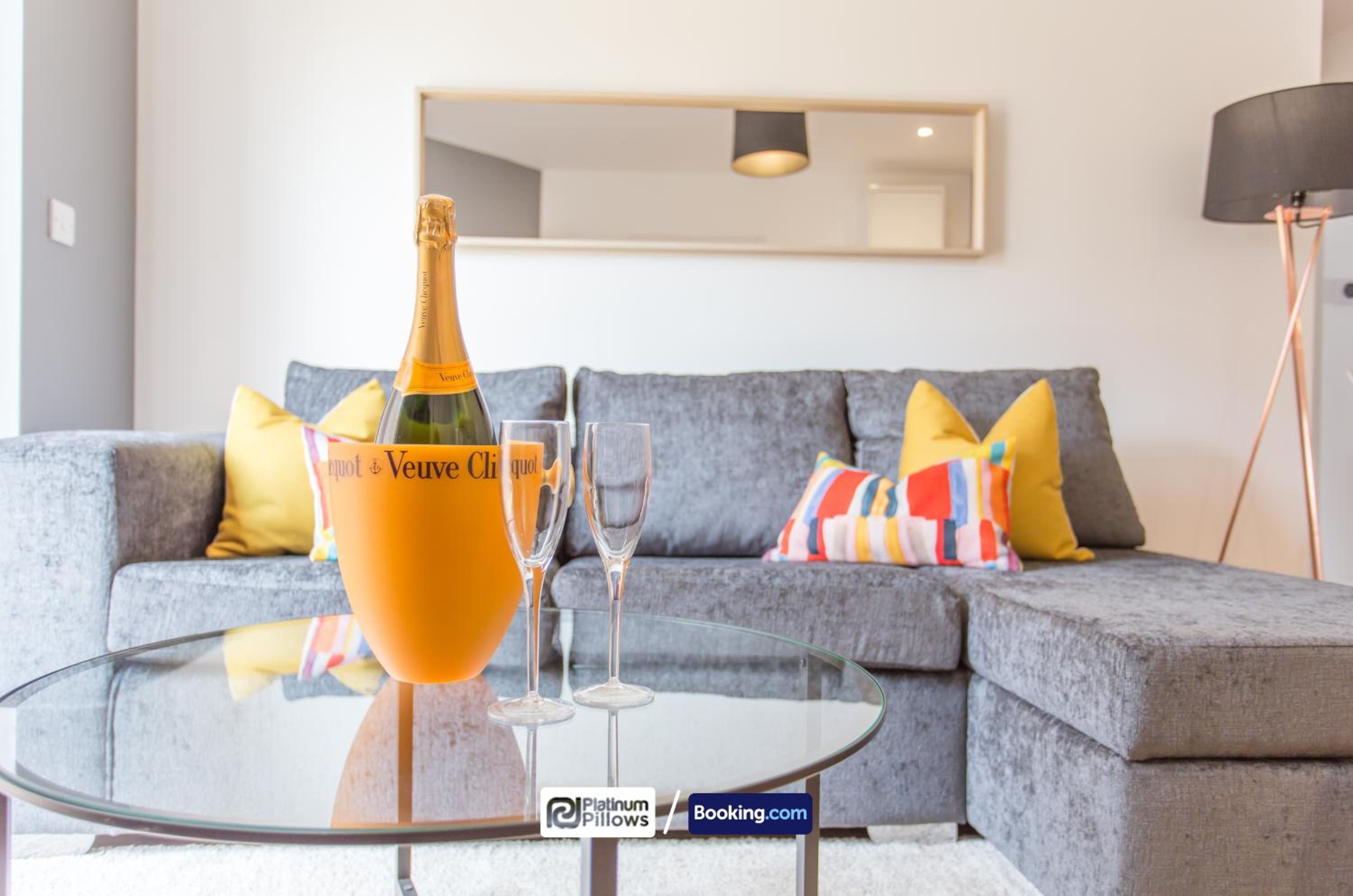 Oxford Vacations - 1 2 Bedroom Rana Court Apartment Close to Hospitals Business Science Parks By Platinum Pillows Short Lets Serviced Accommodation Oxford - Property Image 246
