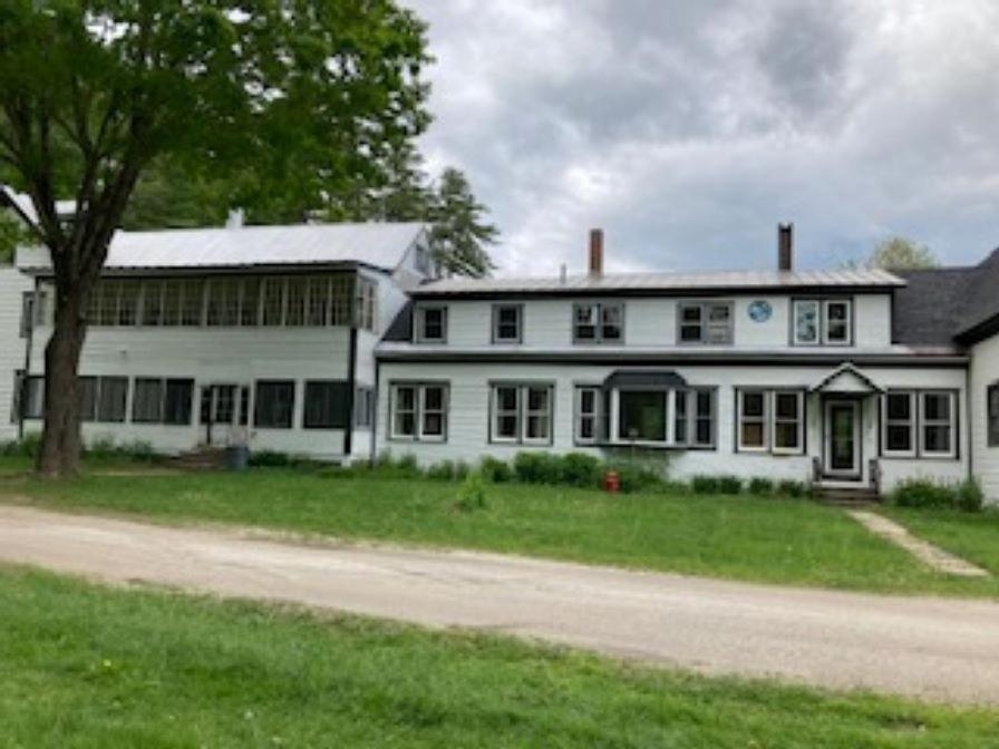 Huge Farmhouse Estate on South Pond with Extreme Privacy: Host Weddings view 5