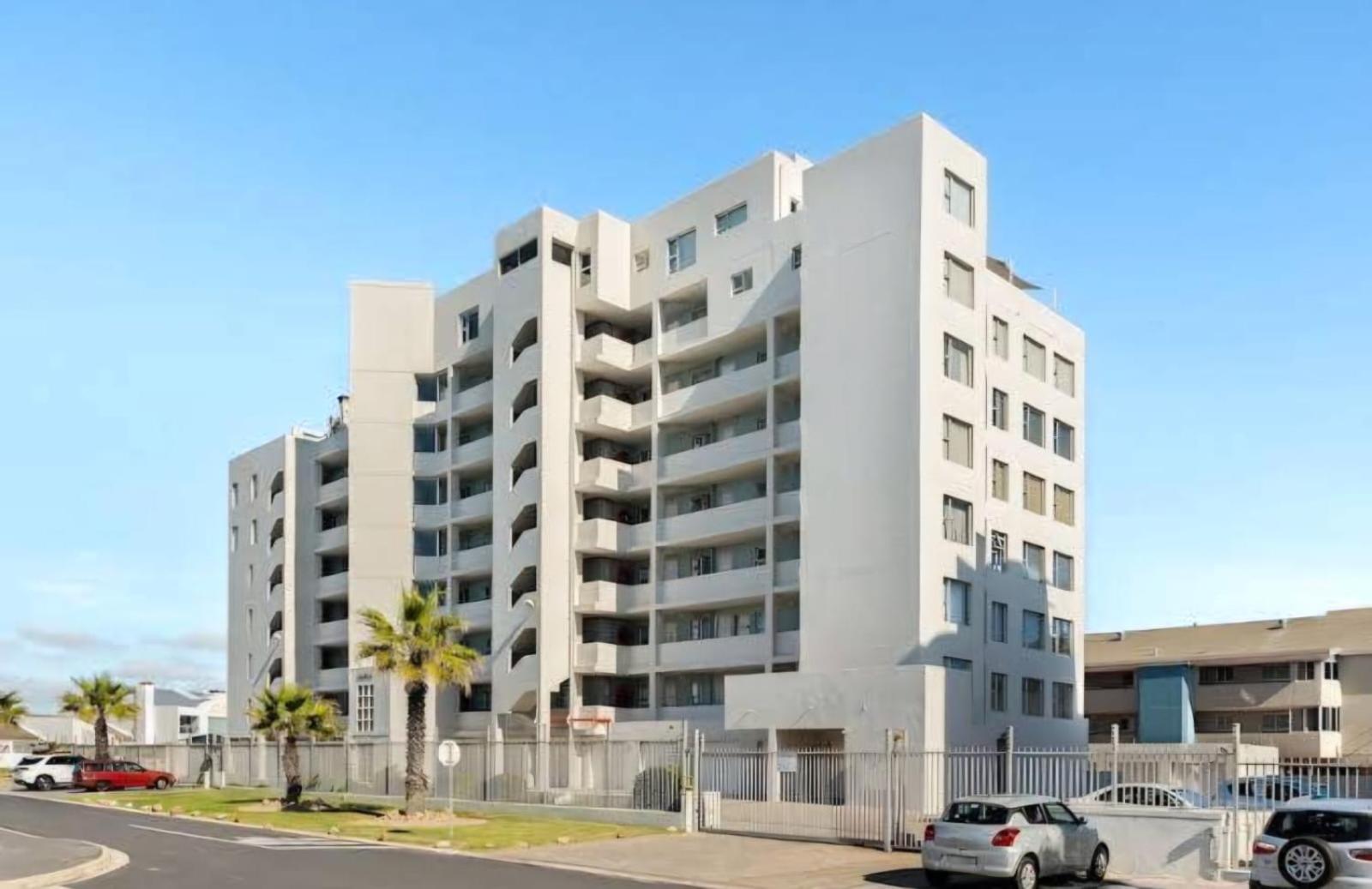 Blouberg, Nautica and Studio Apartments view 5