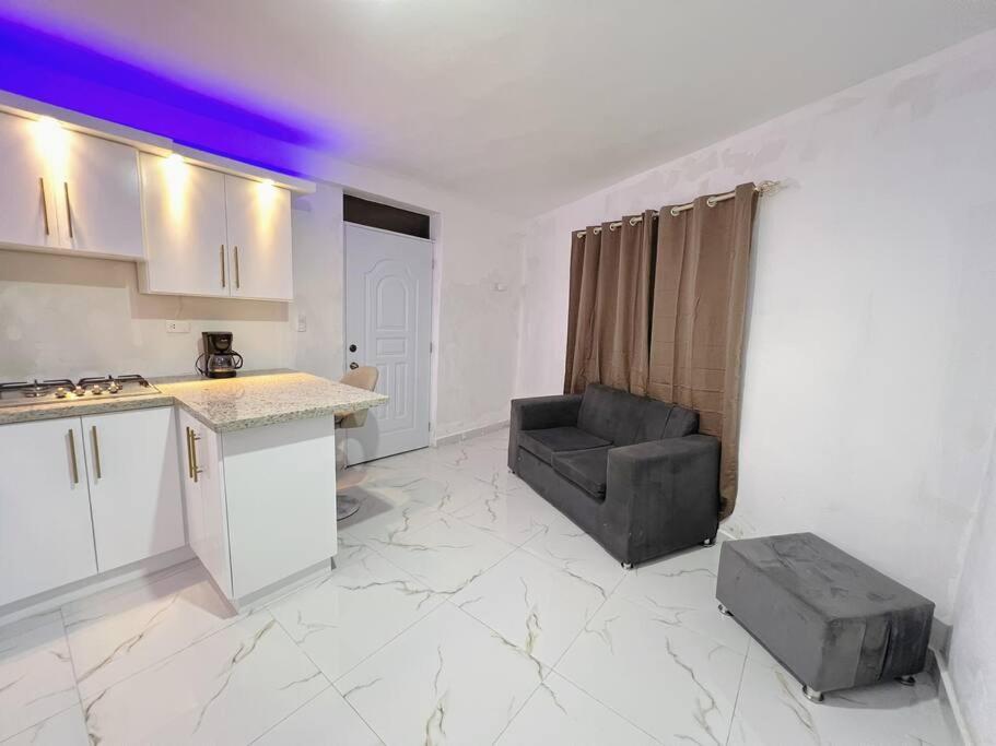 Golden Apartment No1