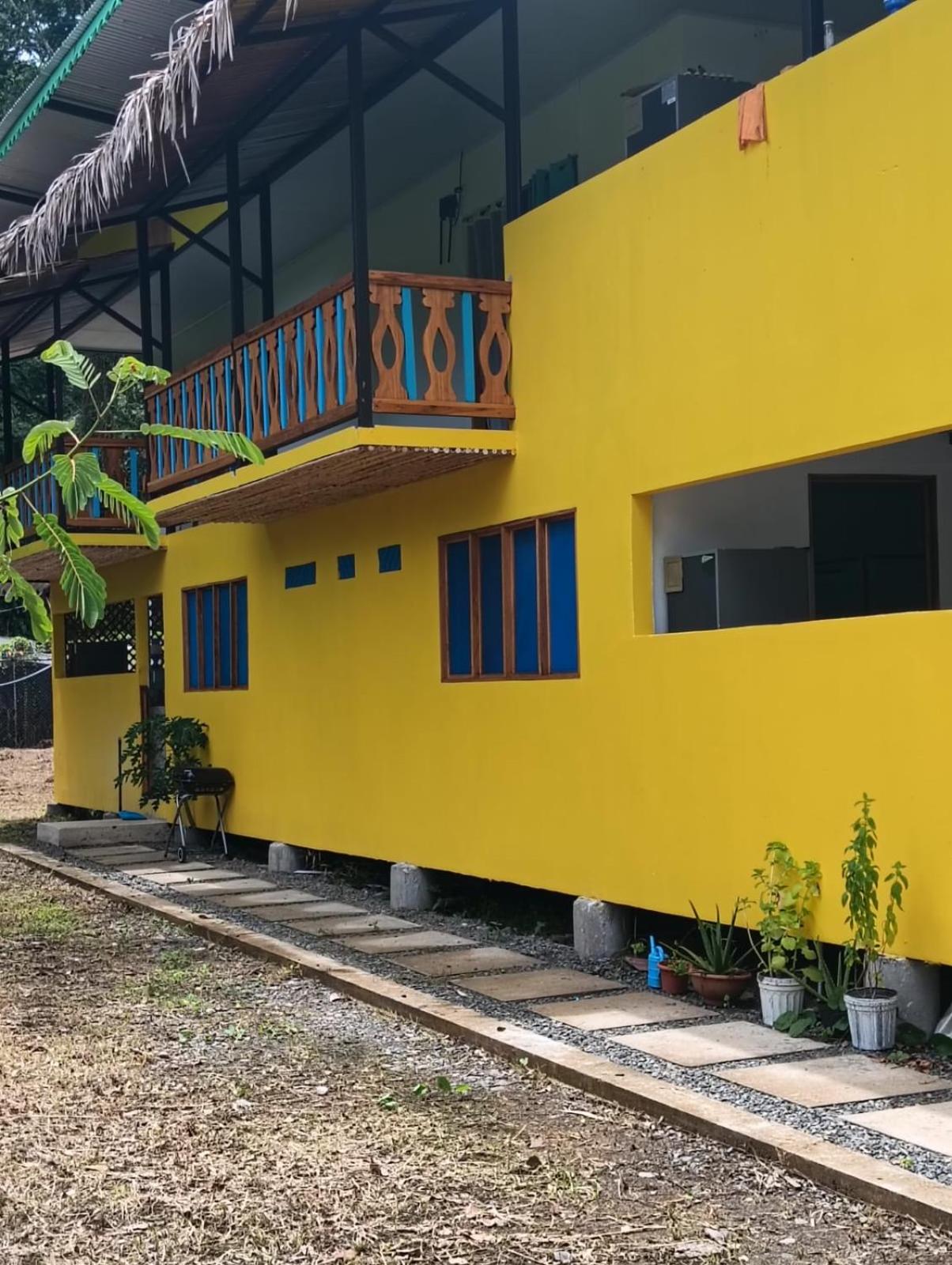 APARTAMENTOS LA FONTE de PUERTO VIEJO LIMÓN