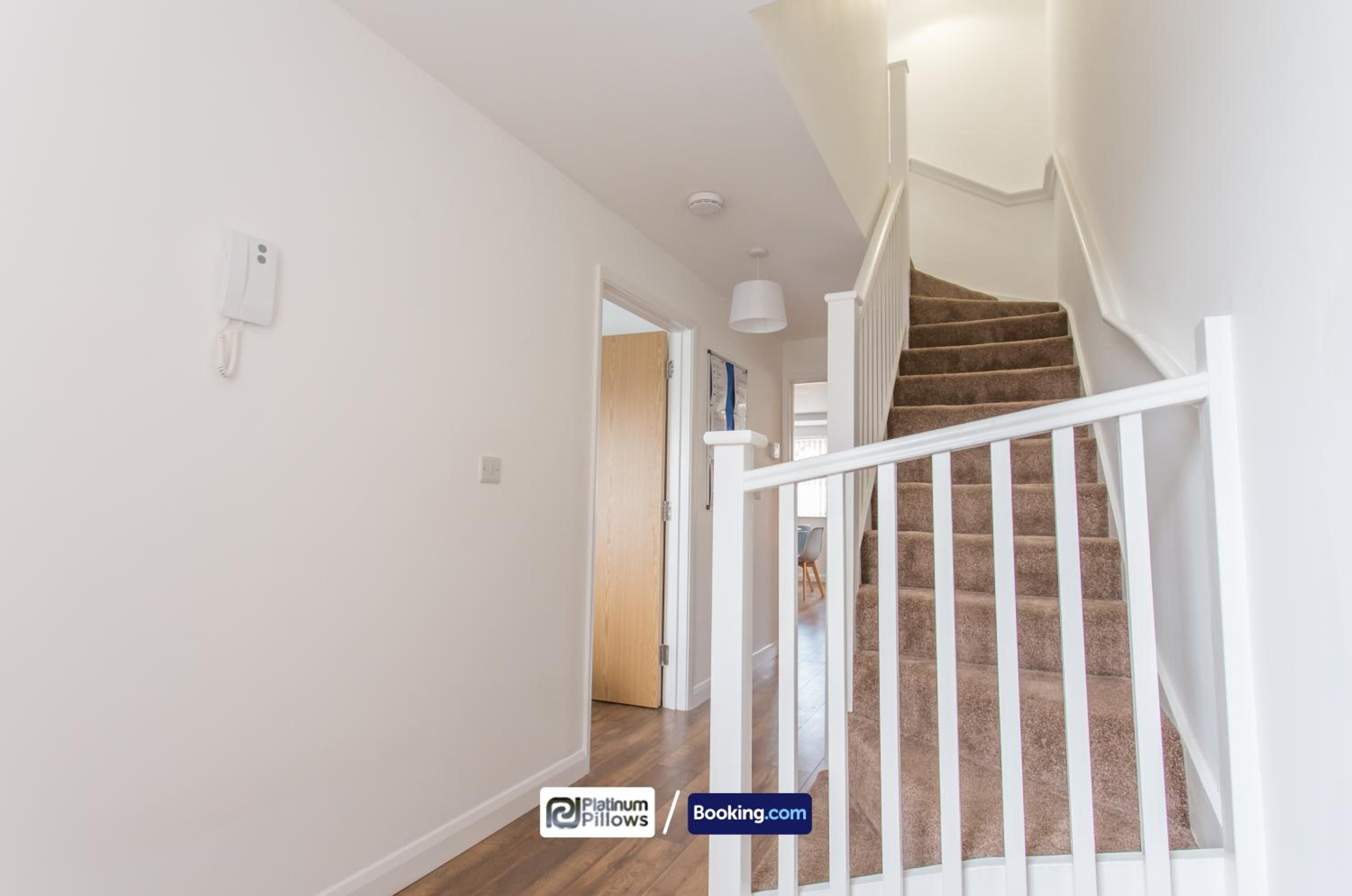 Oxford Vacations - 1 2 Bedroom Rana Court Apartment Close to Hospitals Business Science Parks By Platinum Pillows Short Lets Serviced Accommodation Oxford - Property Image 127