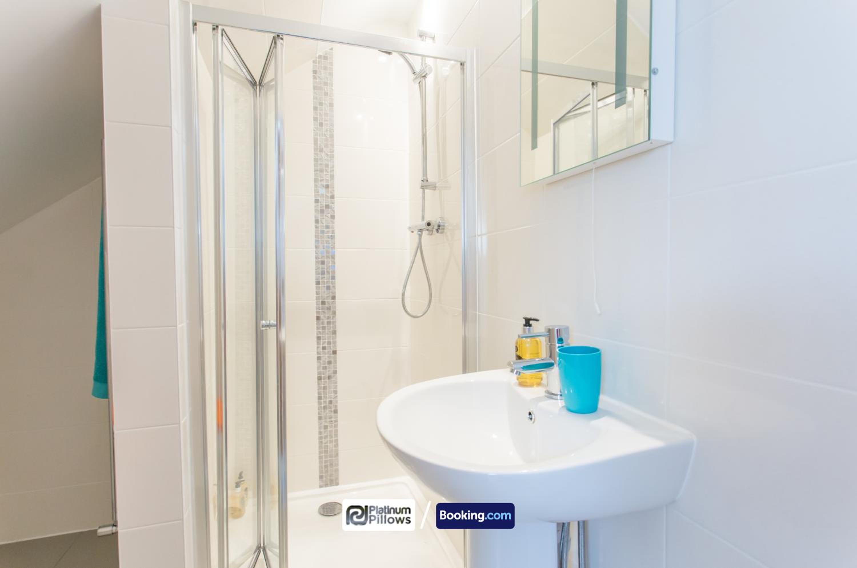 Oxford Vacations - 1 2 Bedroom Rana Court Apartment Close to Hospitals Business Science Parks By Platinum Pillows Short Lets Serviced Accommodation Oxford - Property Image 253