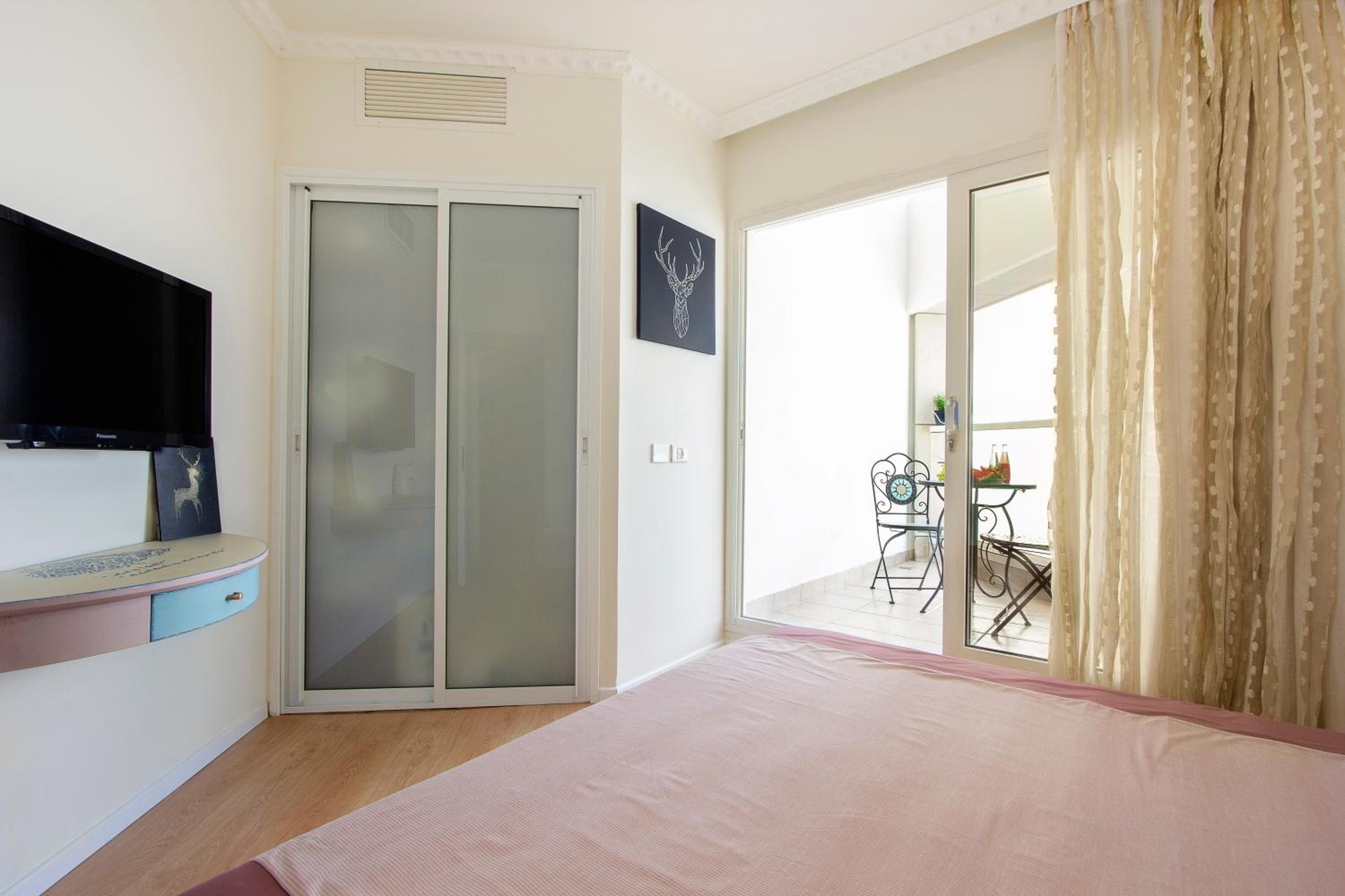 Urban Beach Apartments view 2