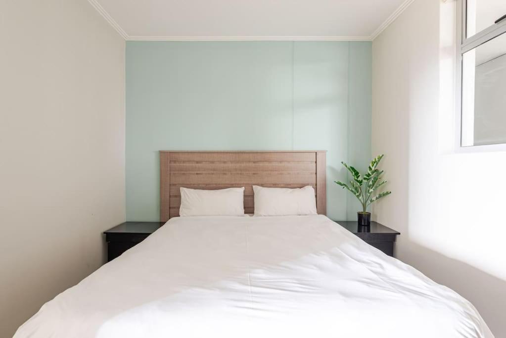 KMG Apartments at The Apex