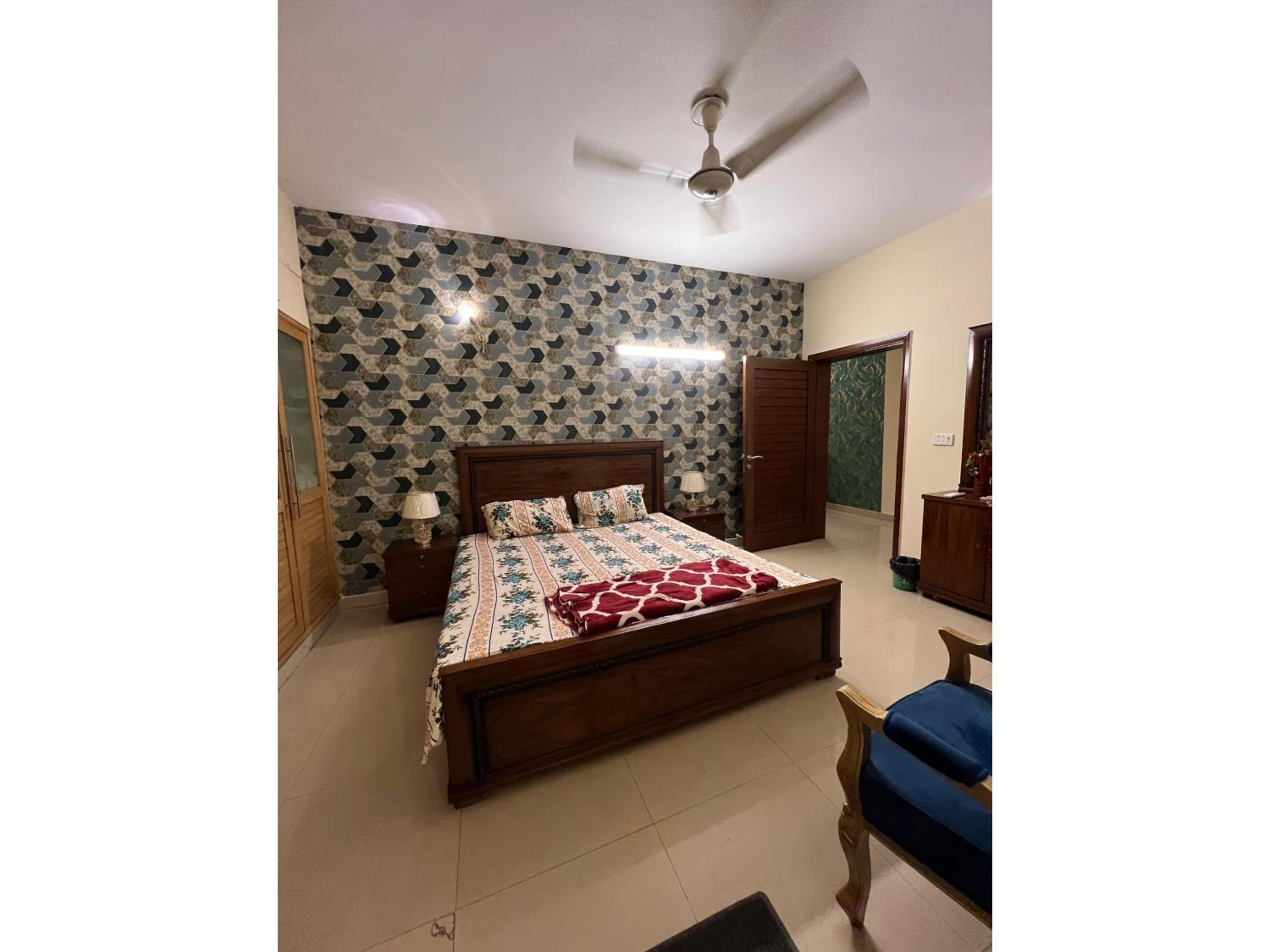 Family Apartment 2 bedrooms SAVOY Islamabad view 5