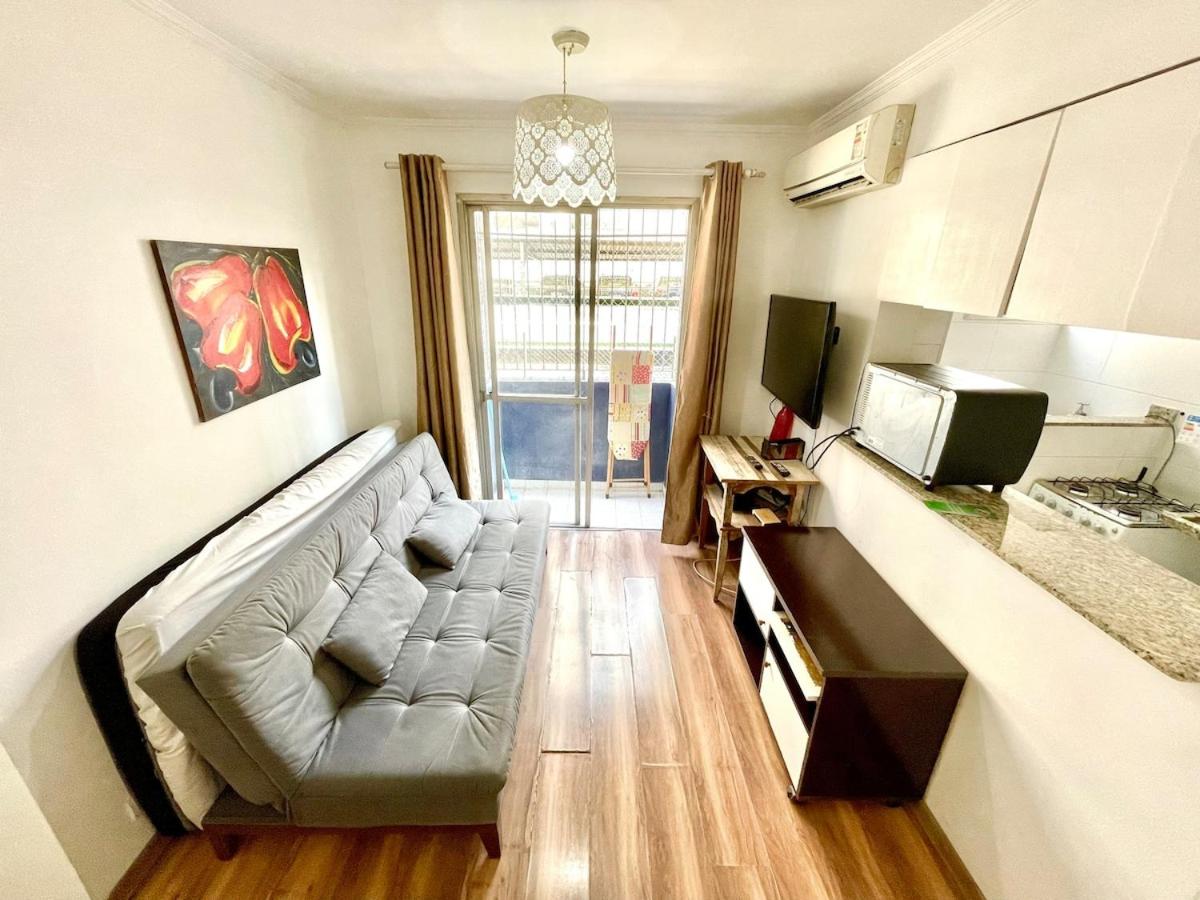FLAT Completo perto Av Paulista, 1 Vaga