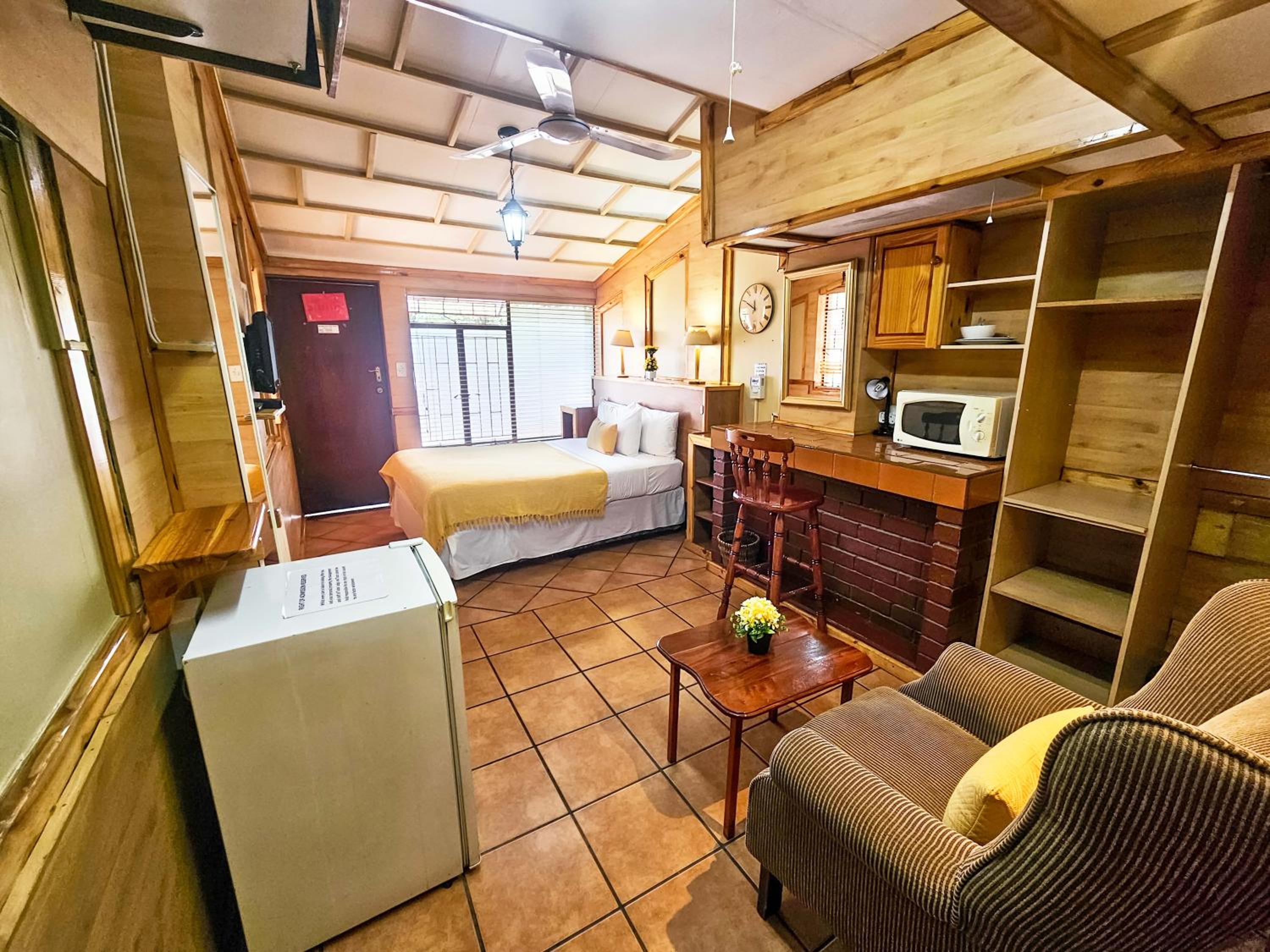 Tudor Lodge Guest House