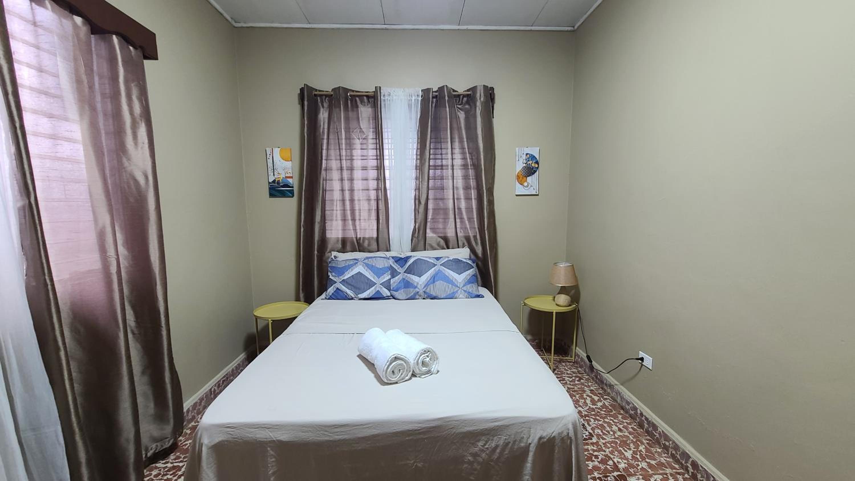 Casa en Tela, Aire Acondicionado, 3 Hab, 4 camas, Hasta 8 Personas view 3